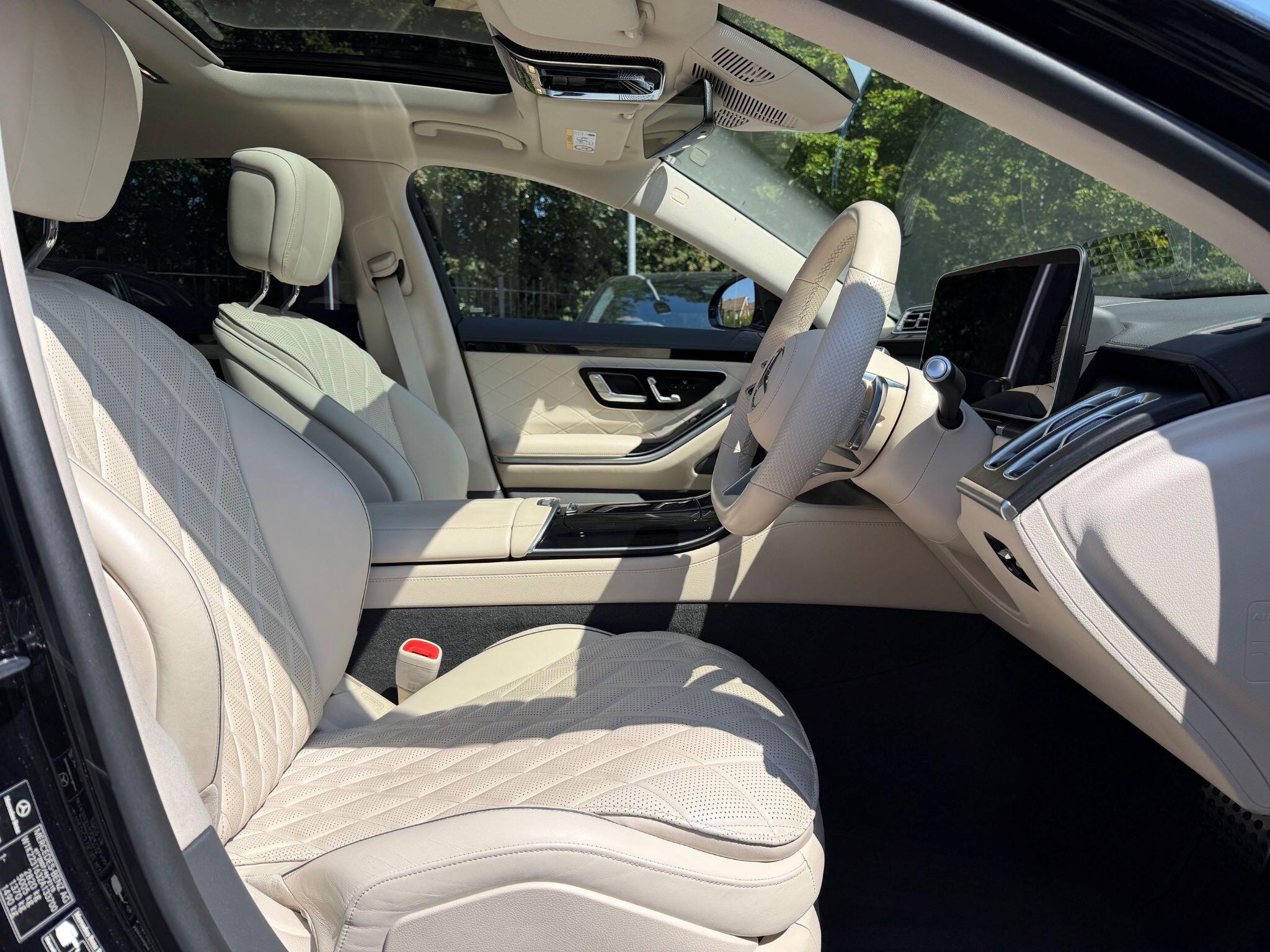 Mercedes-Benz S Class view 14