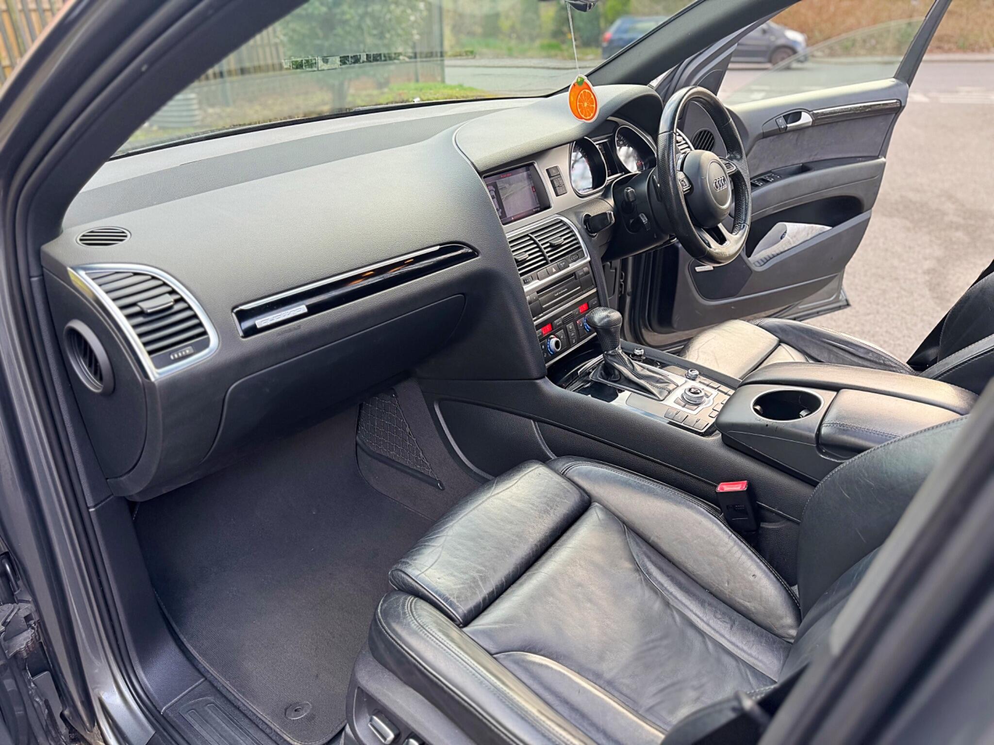 2014 Audi Q7 3.0 TDI V6 S line Sport Edition Tiptronic quattro Euro 5 (s/s) 5dr image 49