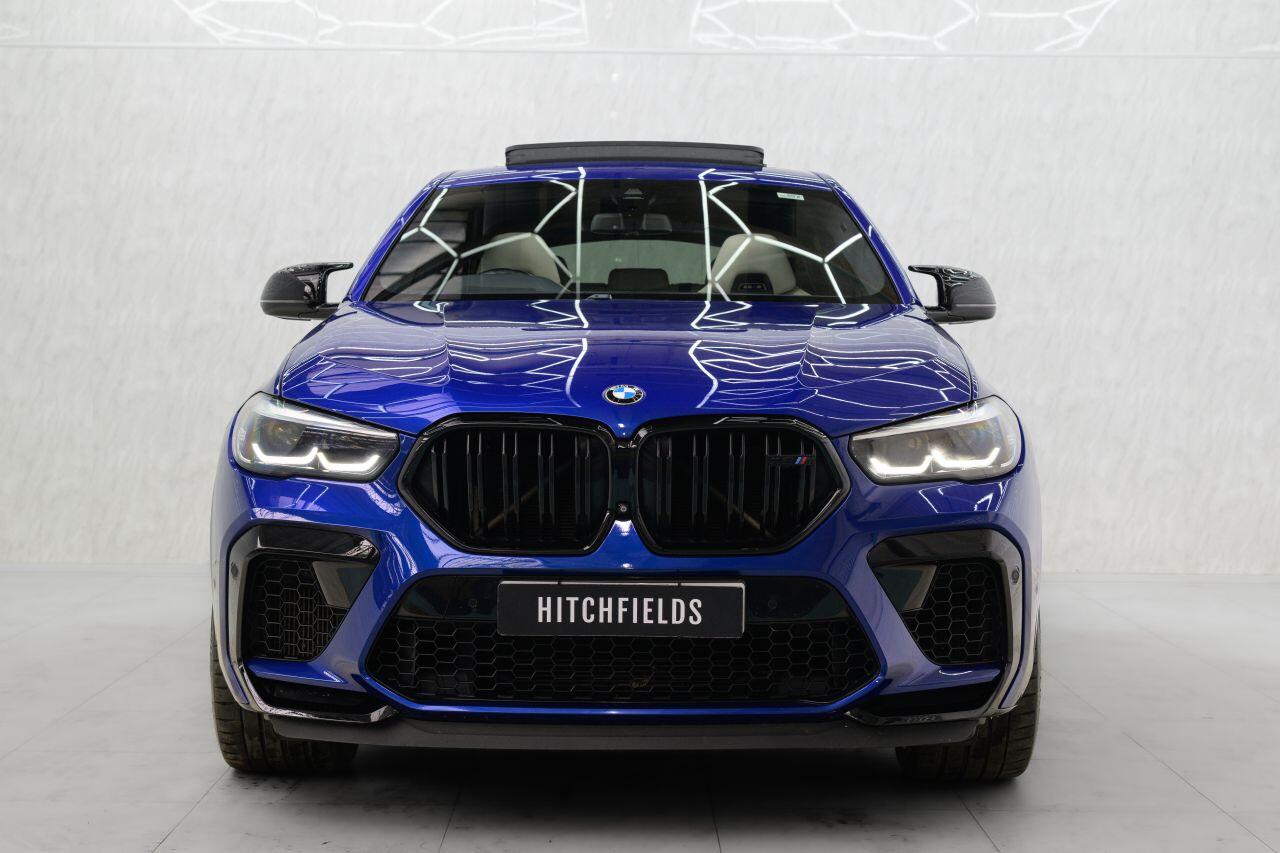 BMW X6 M view 3