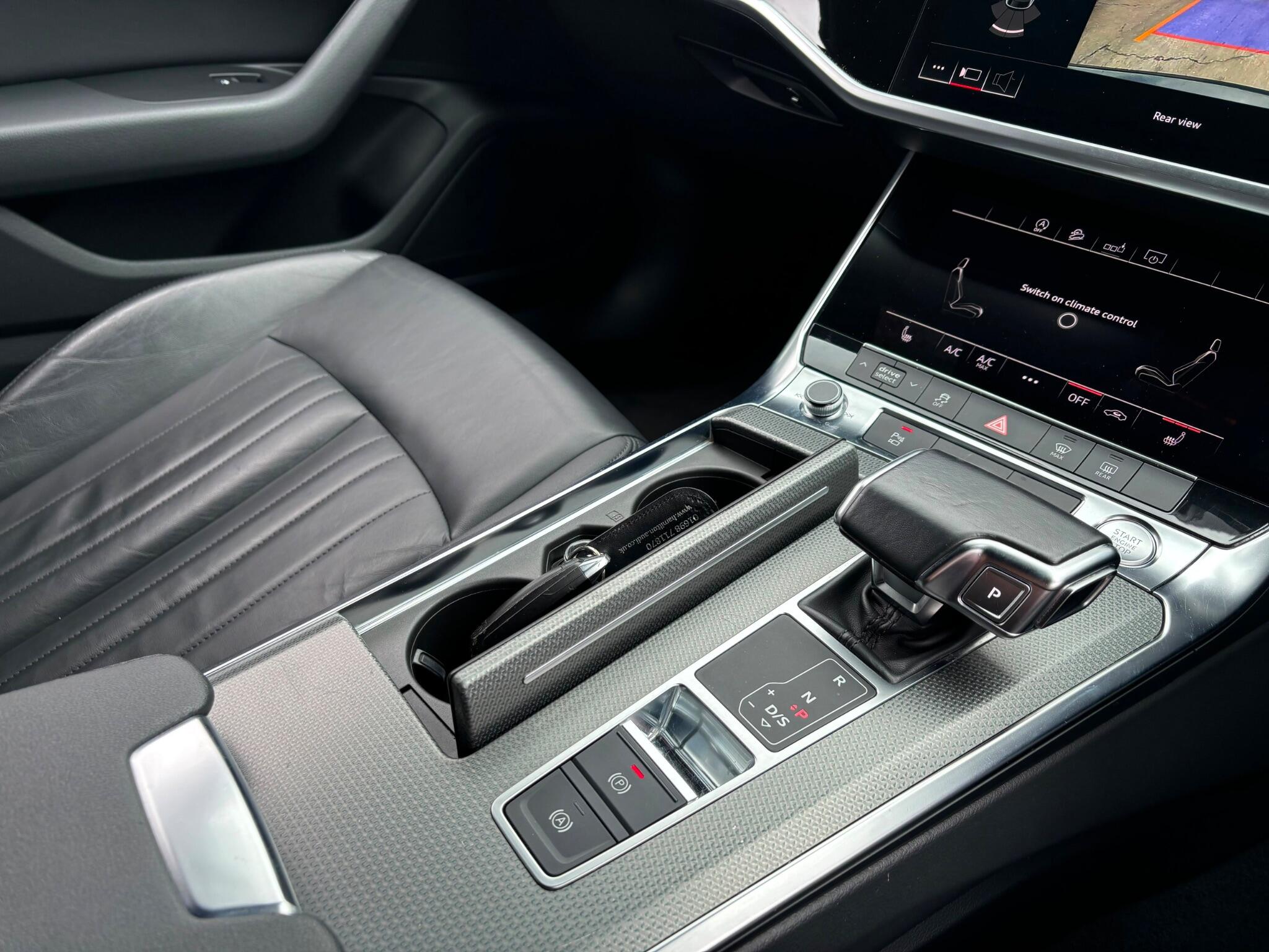 Audi A6 Allroad view 11