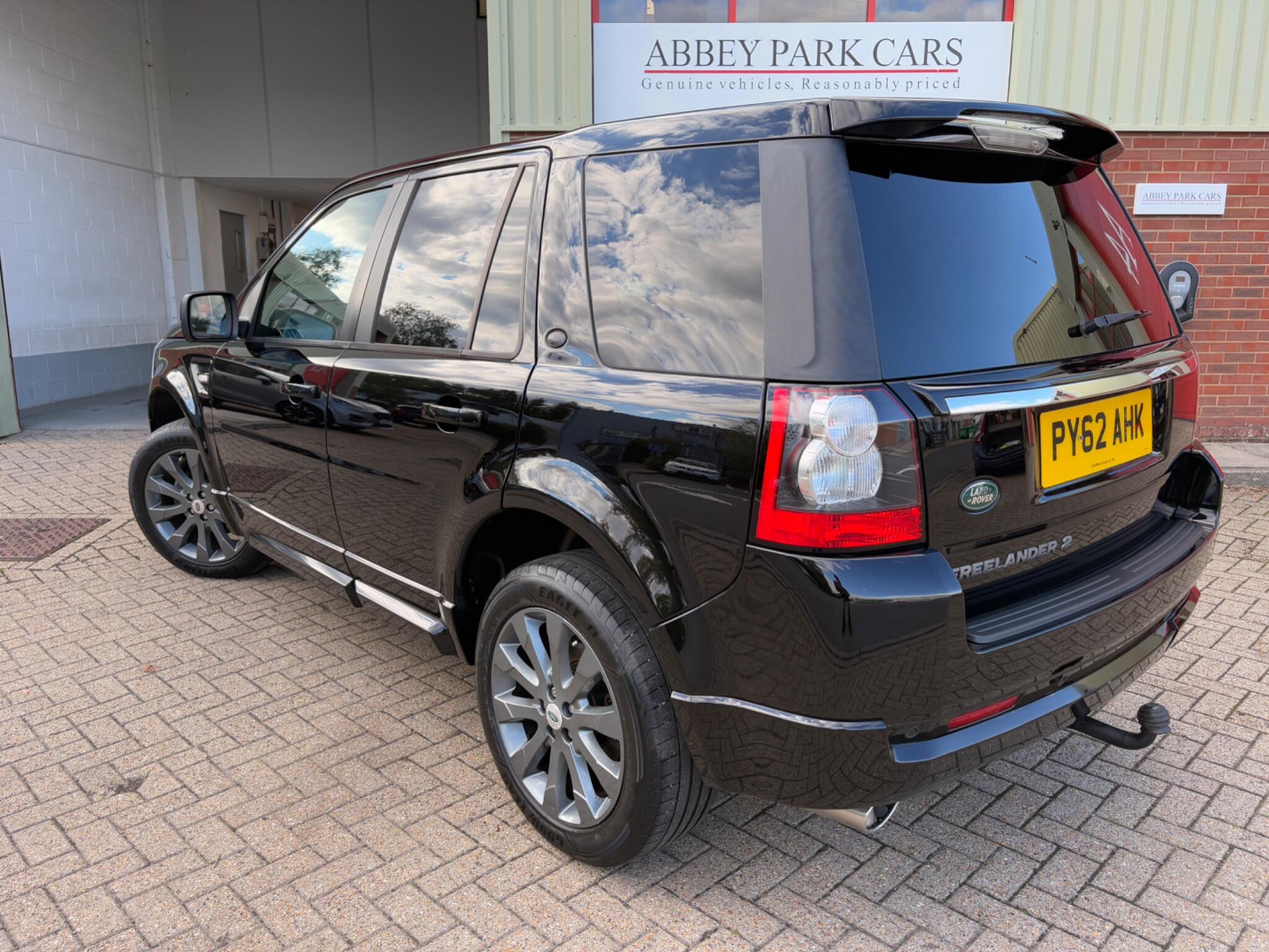 Land Rover Freelander view 5