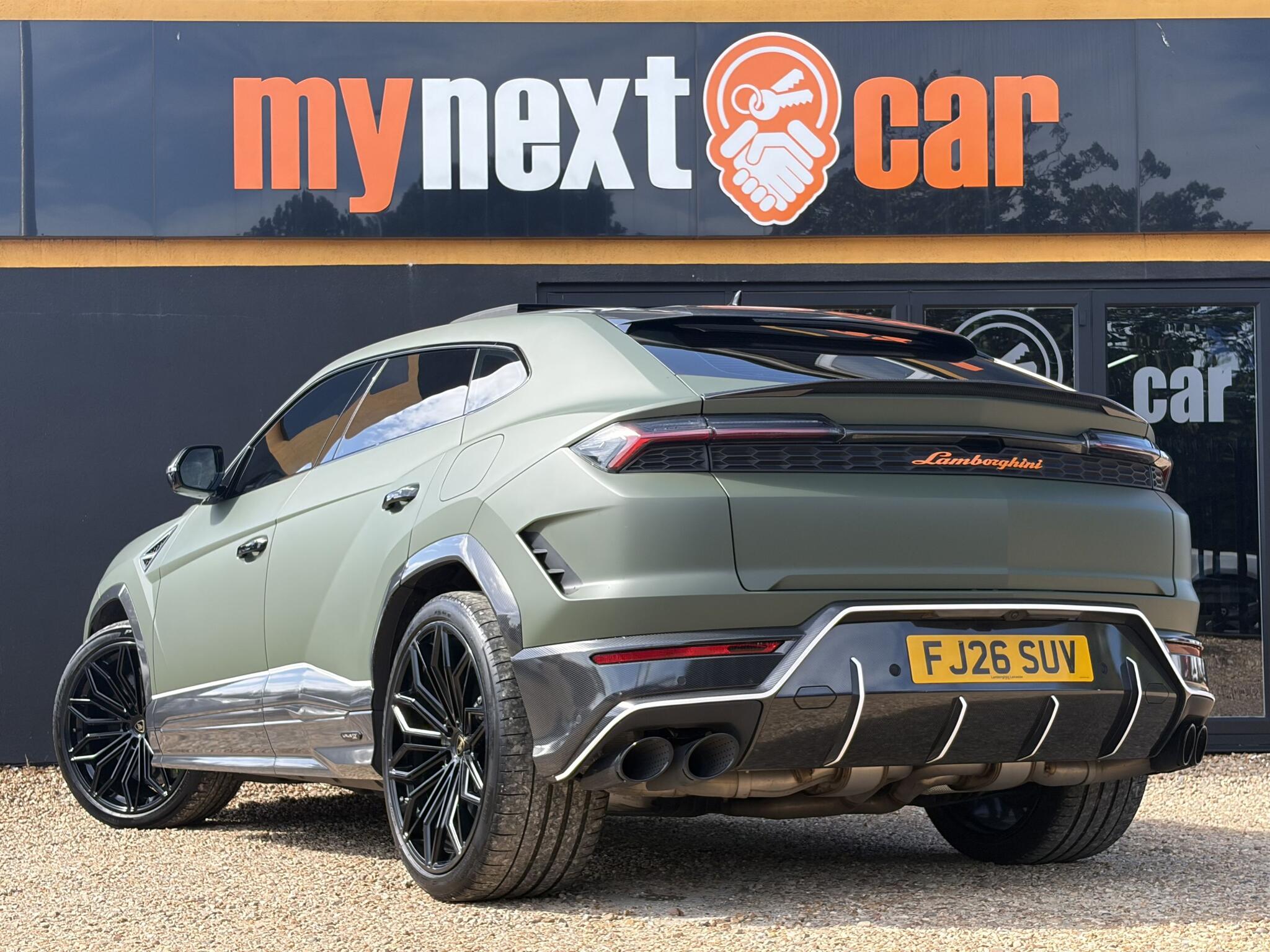 Lamborghini Urus view 10