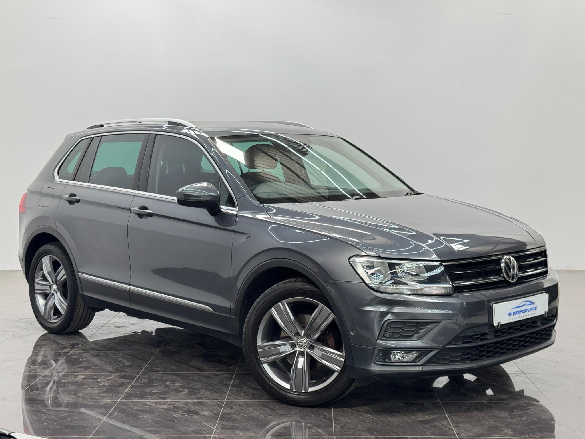 Volkswagen Tiguan view 24