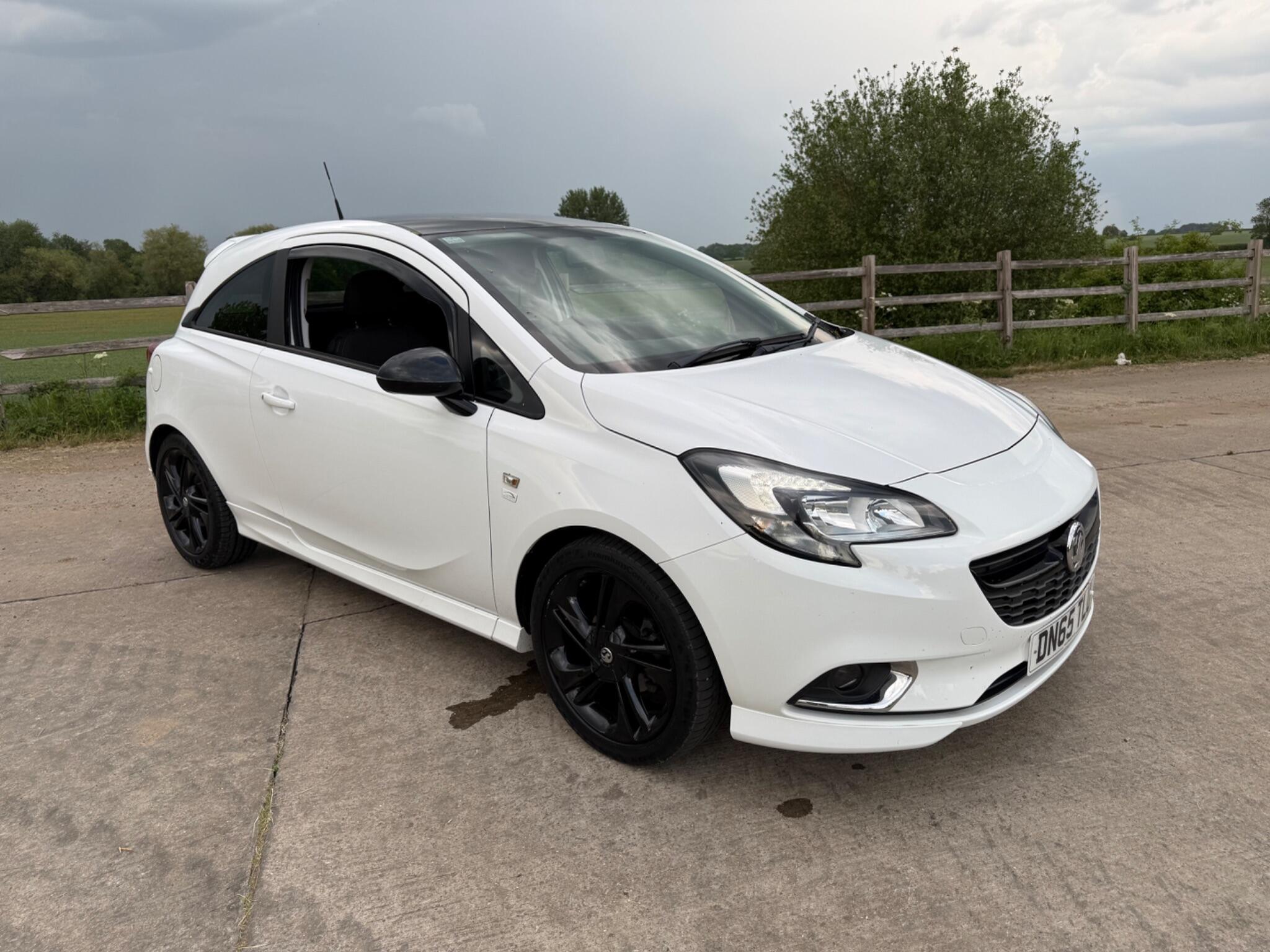 Vauxhall Corsa 1.4i ecoTEC Limited Edition Euro 6 3dr — photo 7 of 96