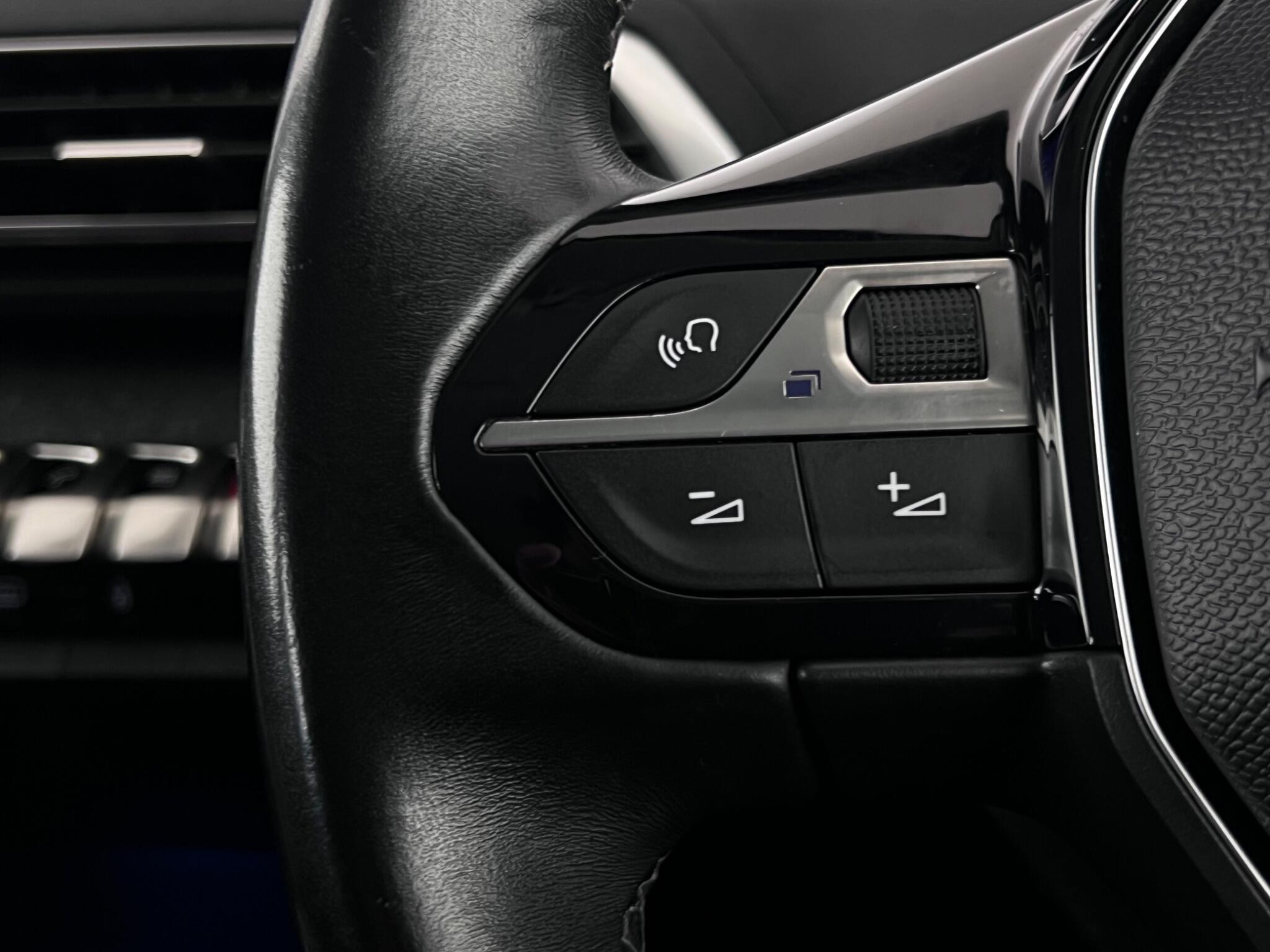 Peugeot 3008 view 19