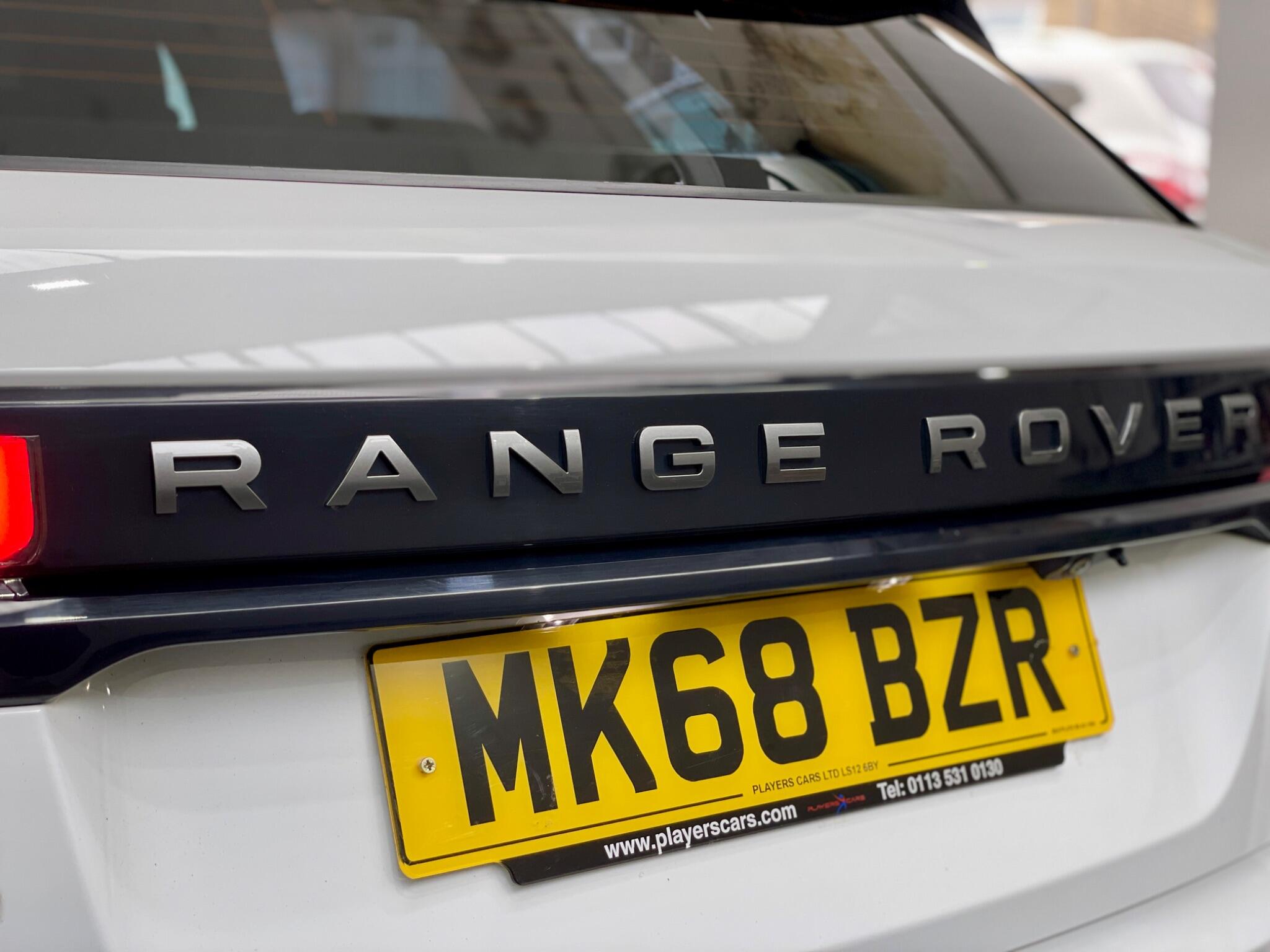Land Rover Range Rover Velar view 24