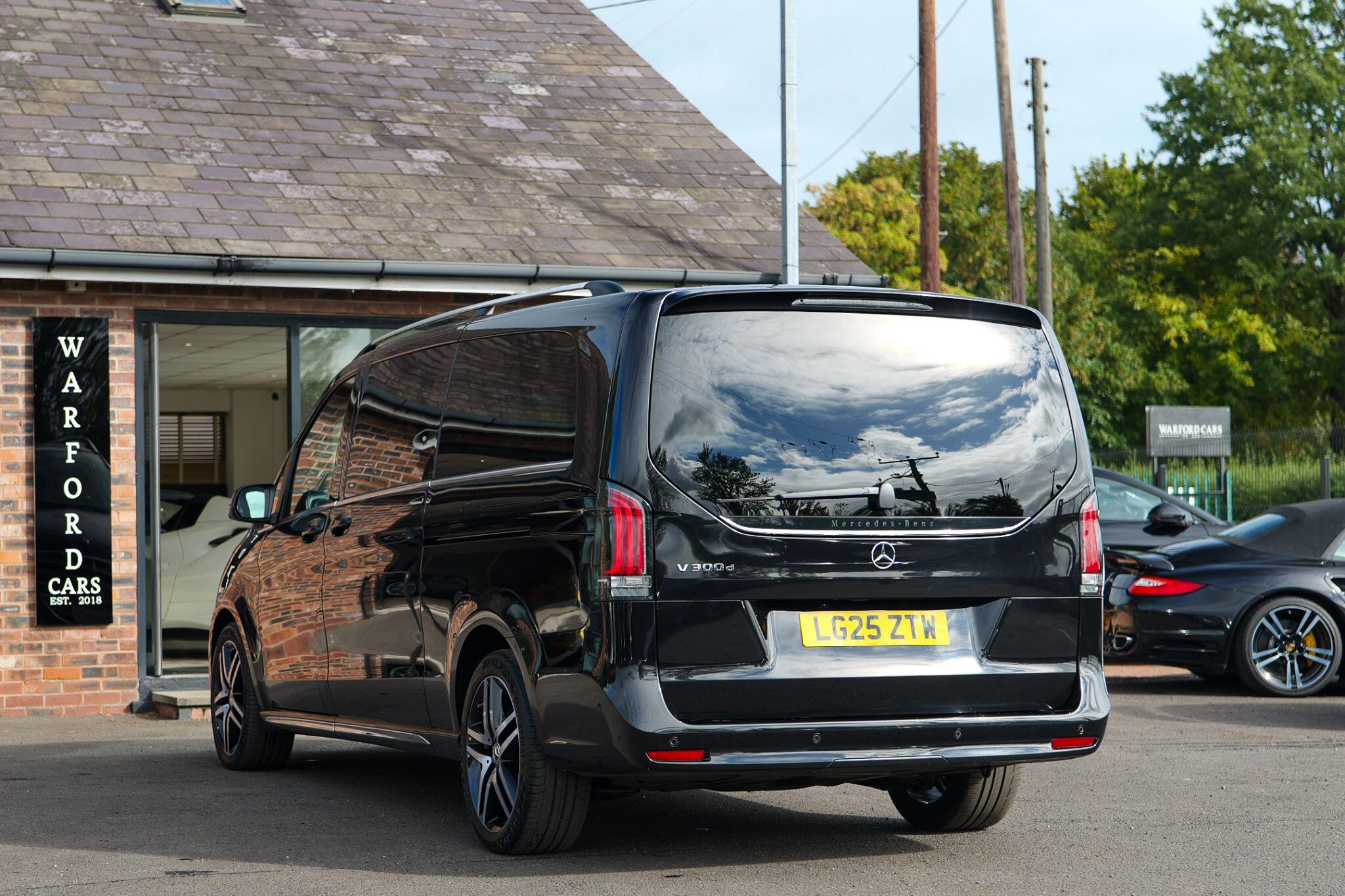 Mercedes-Benz V Class view 6