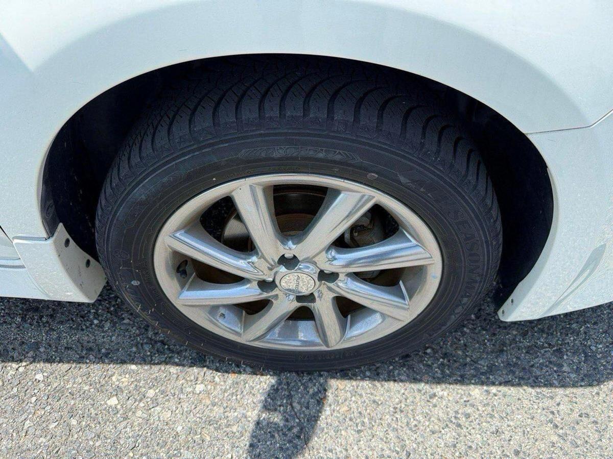Nissan Cube view 18