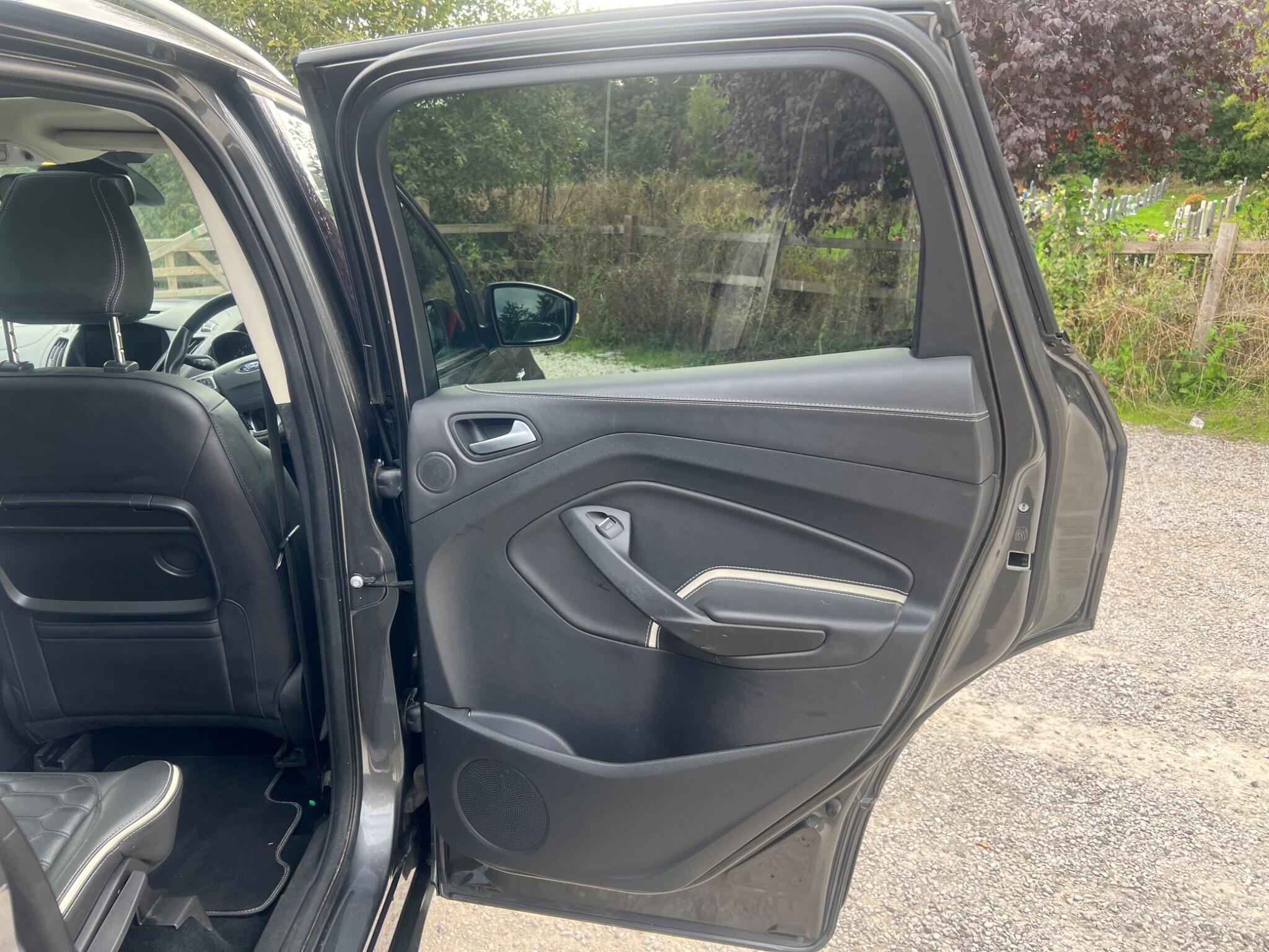 Ford Kuga view 27