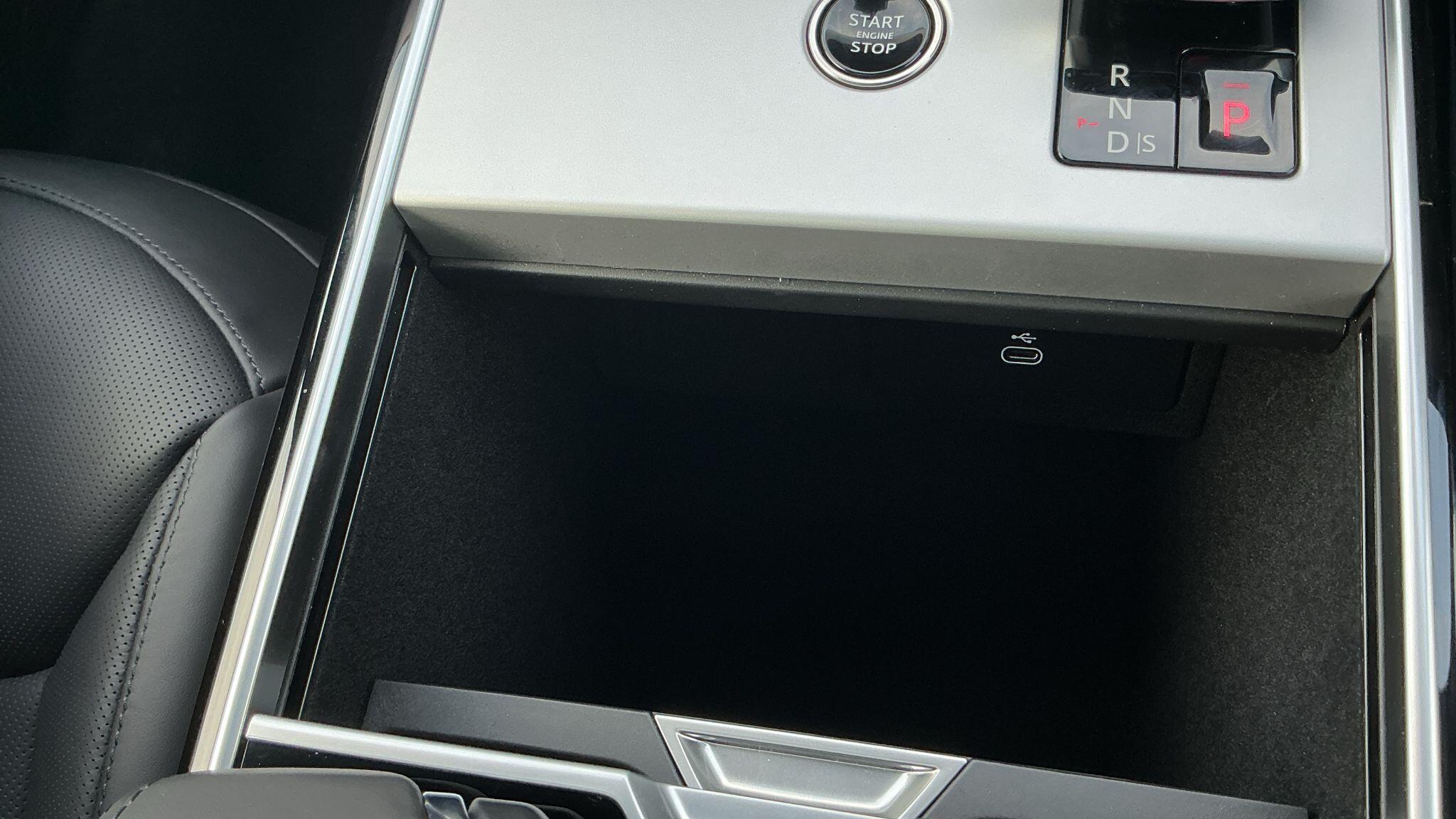 Land Rover Range Rover view 33