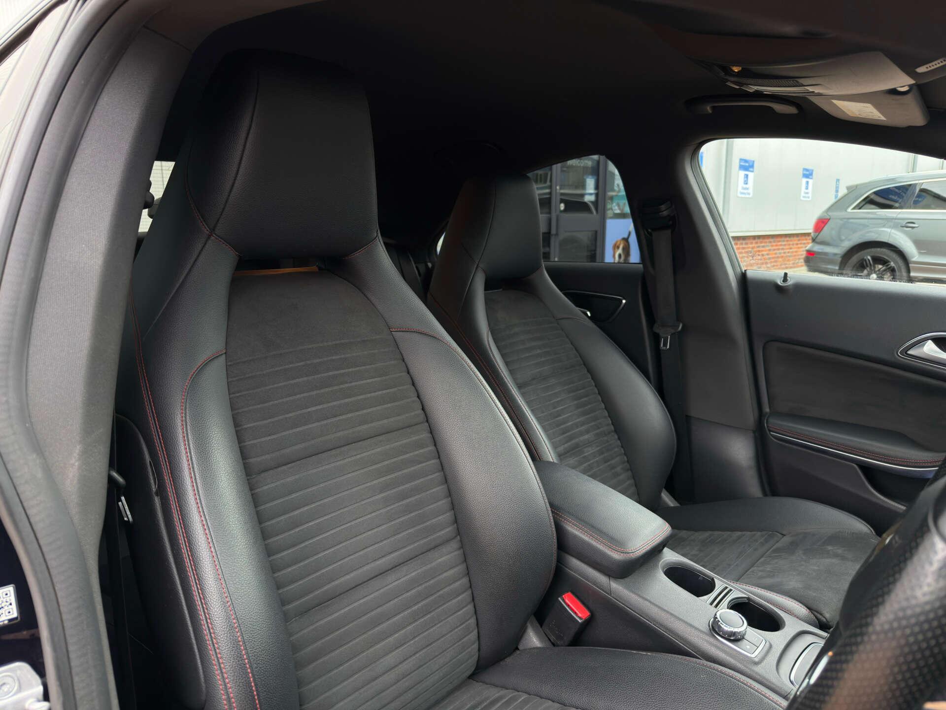 Mercedes-Benz Cla view 13