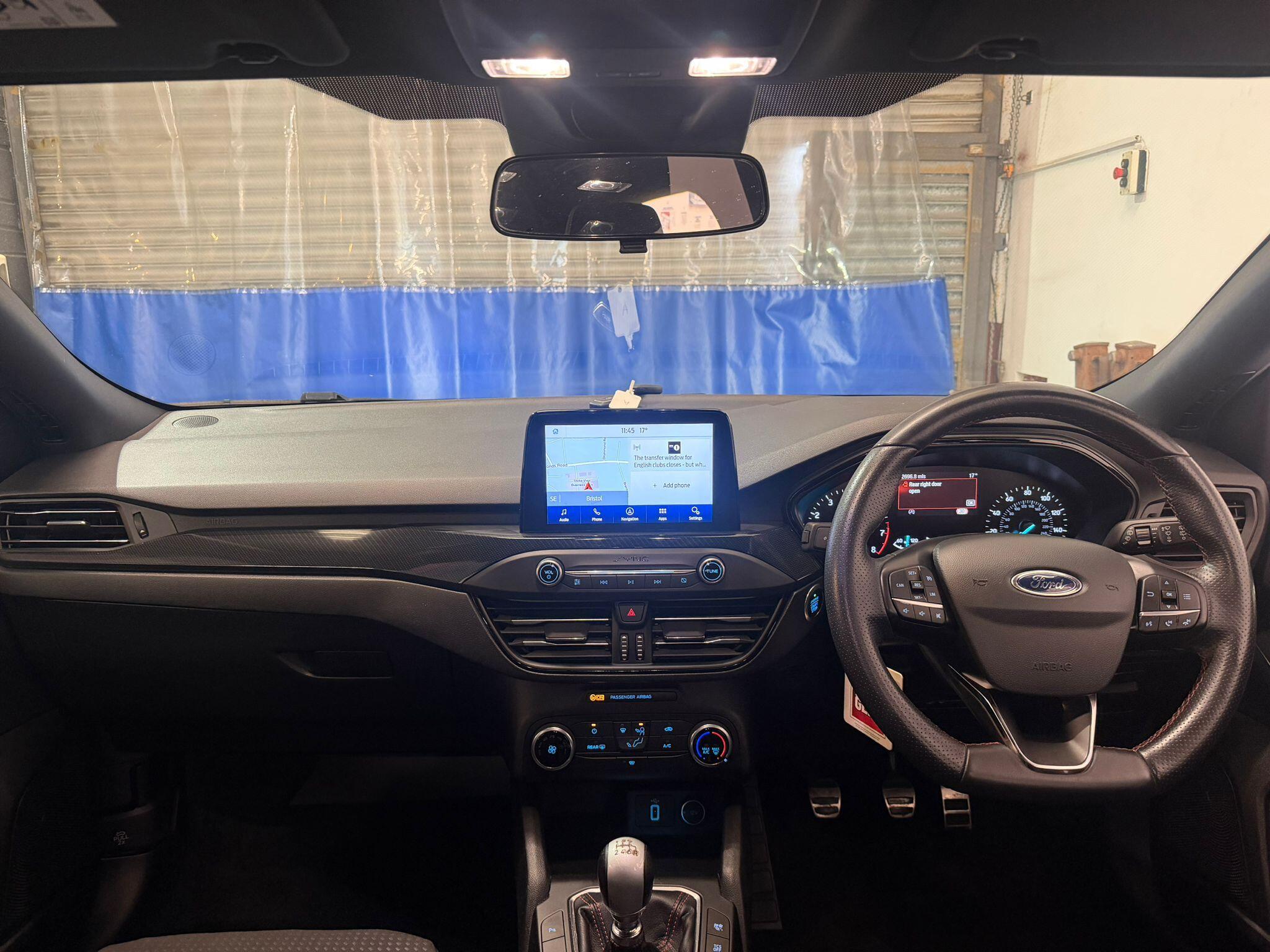 Ford Focus view 2