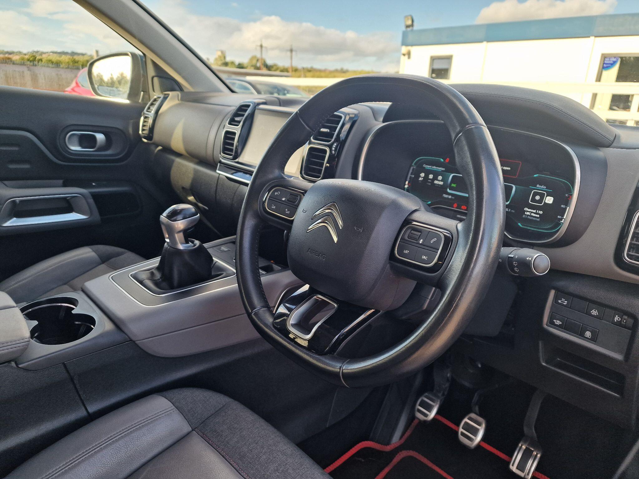 Citroen C5 Aircross view 22