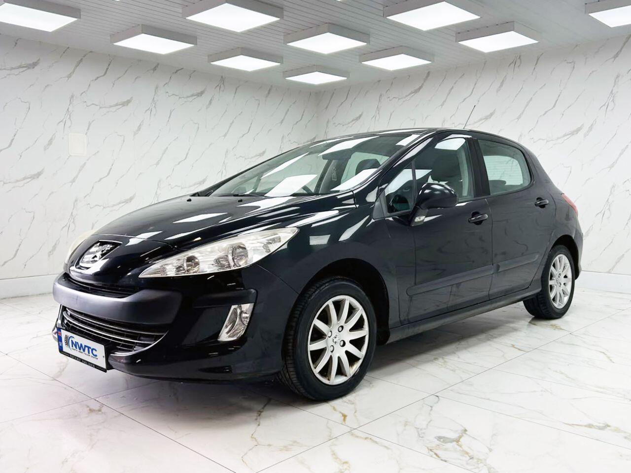 Peugeot 308 view 7