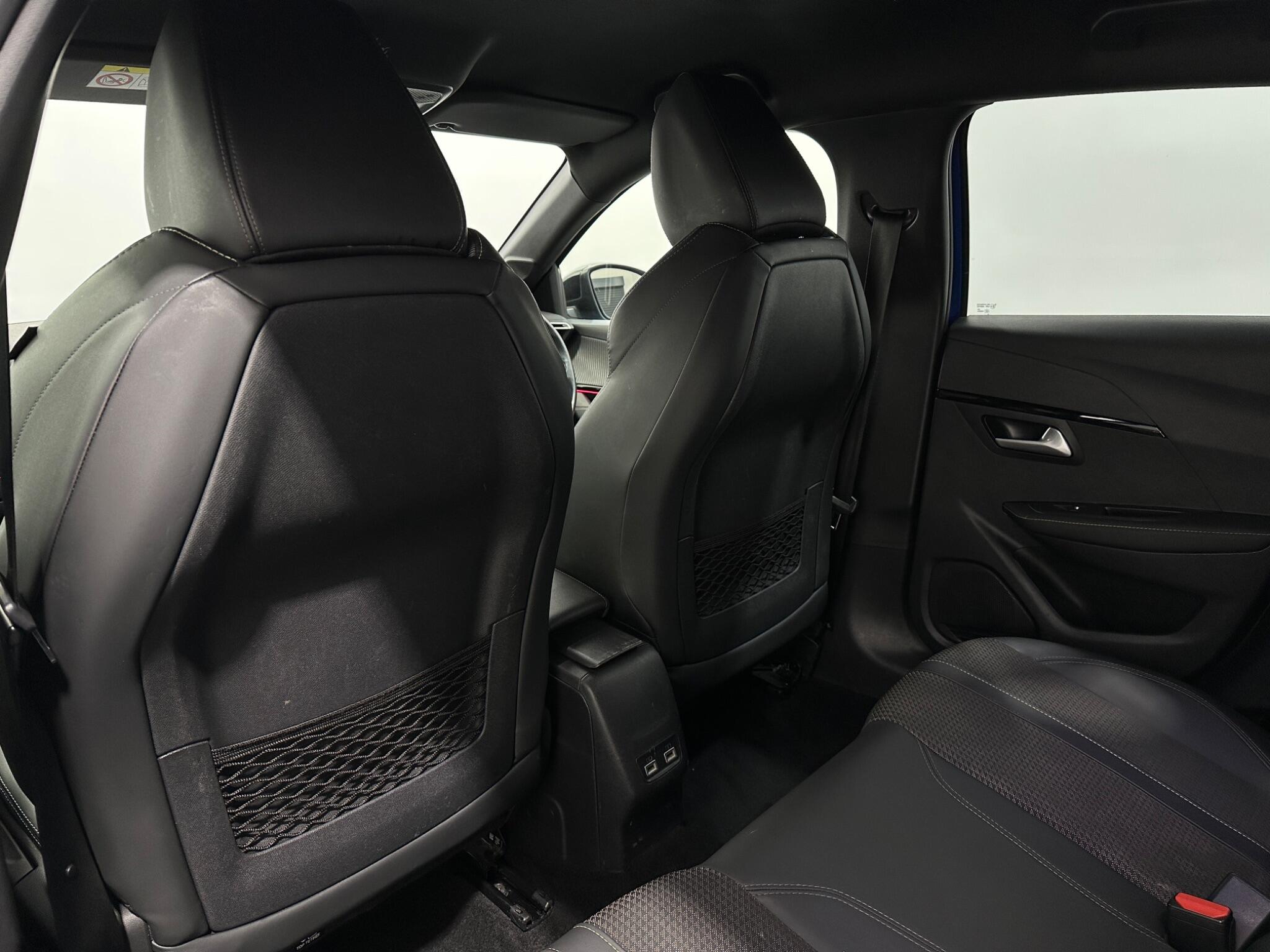 Peugeot 208 view 36