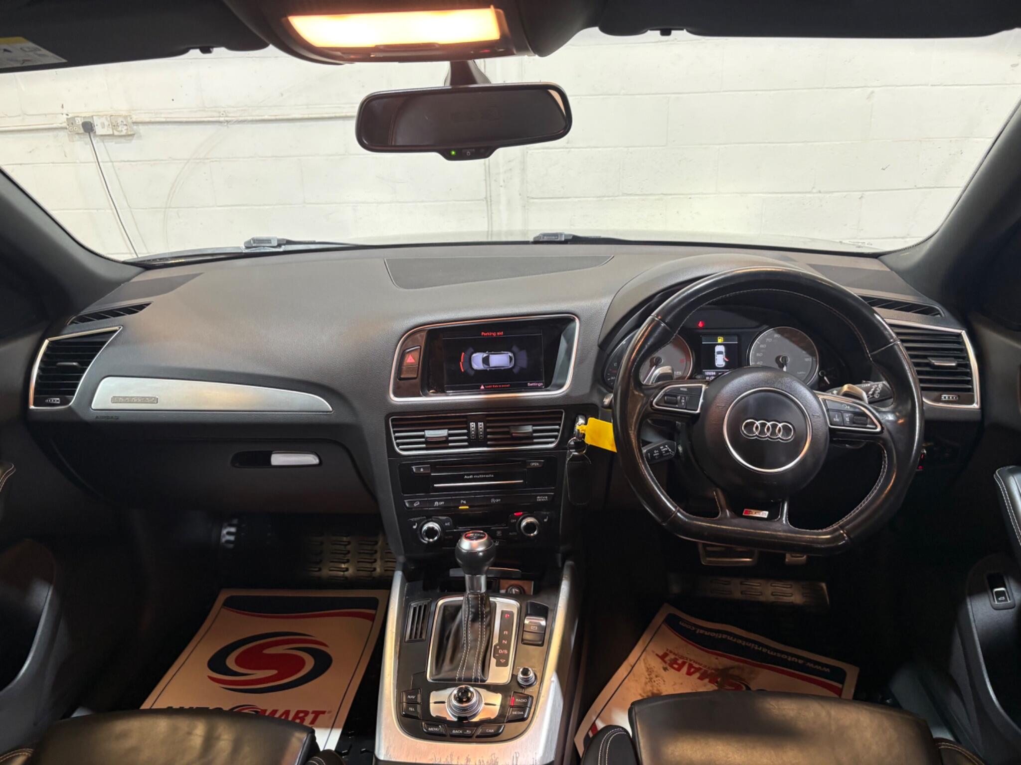 Audi SQ5 view 20