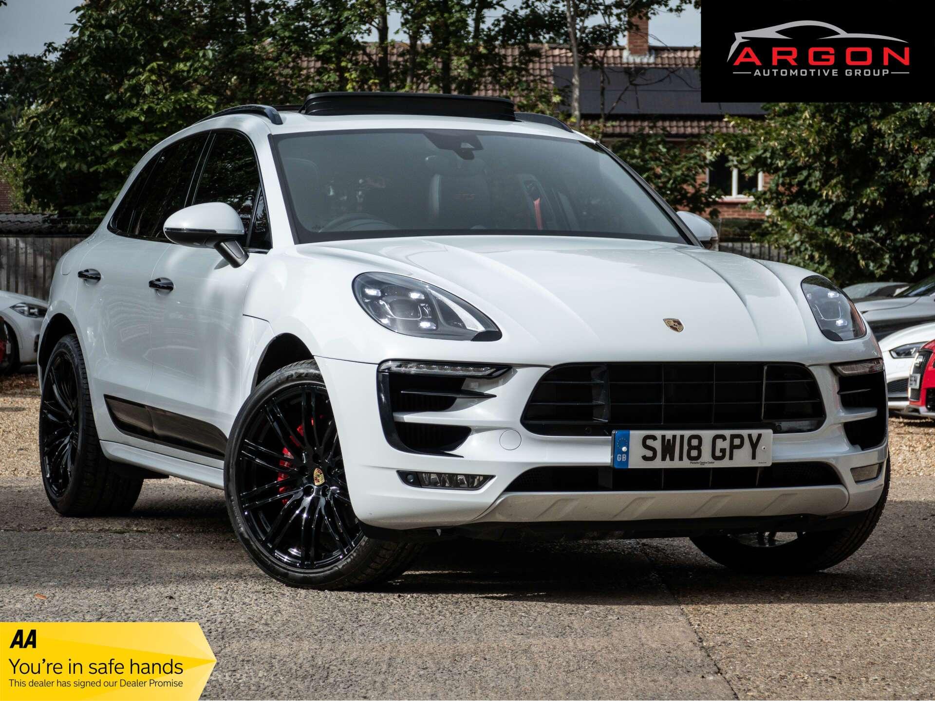 2018 Porsche Macan in White for sale