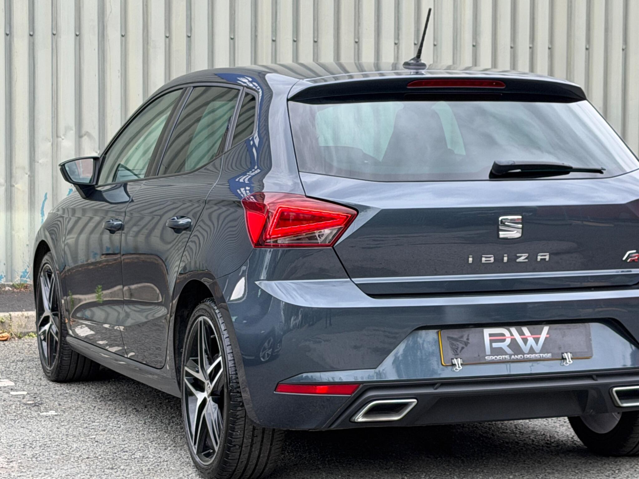 Seat Ibiza view 28