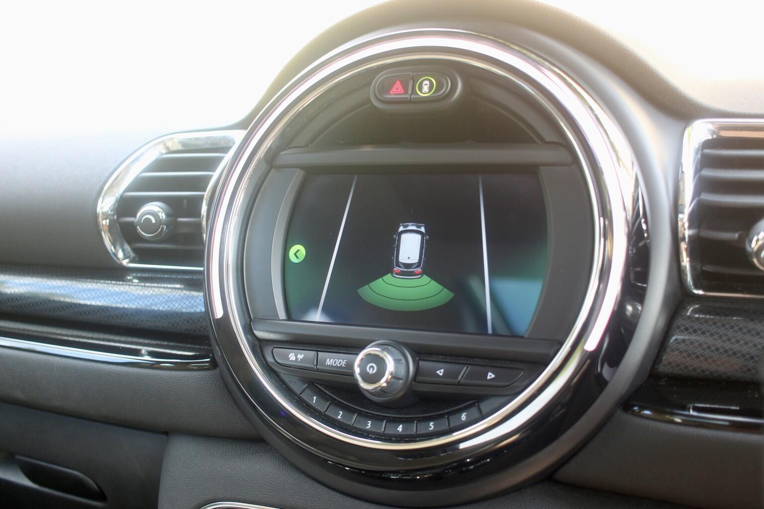 Mini Clubman view 20