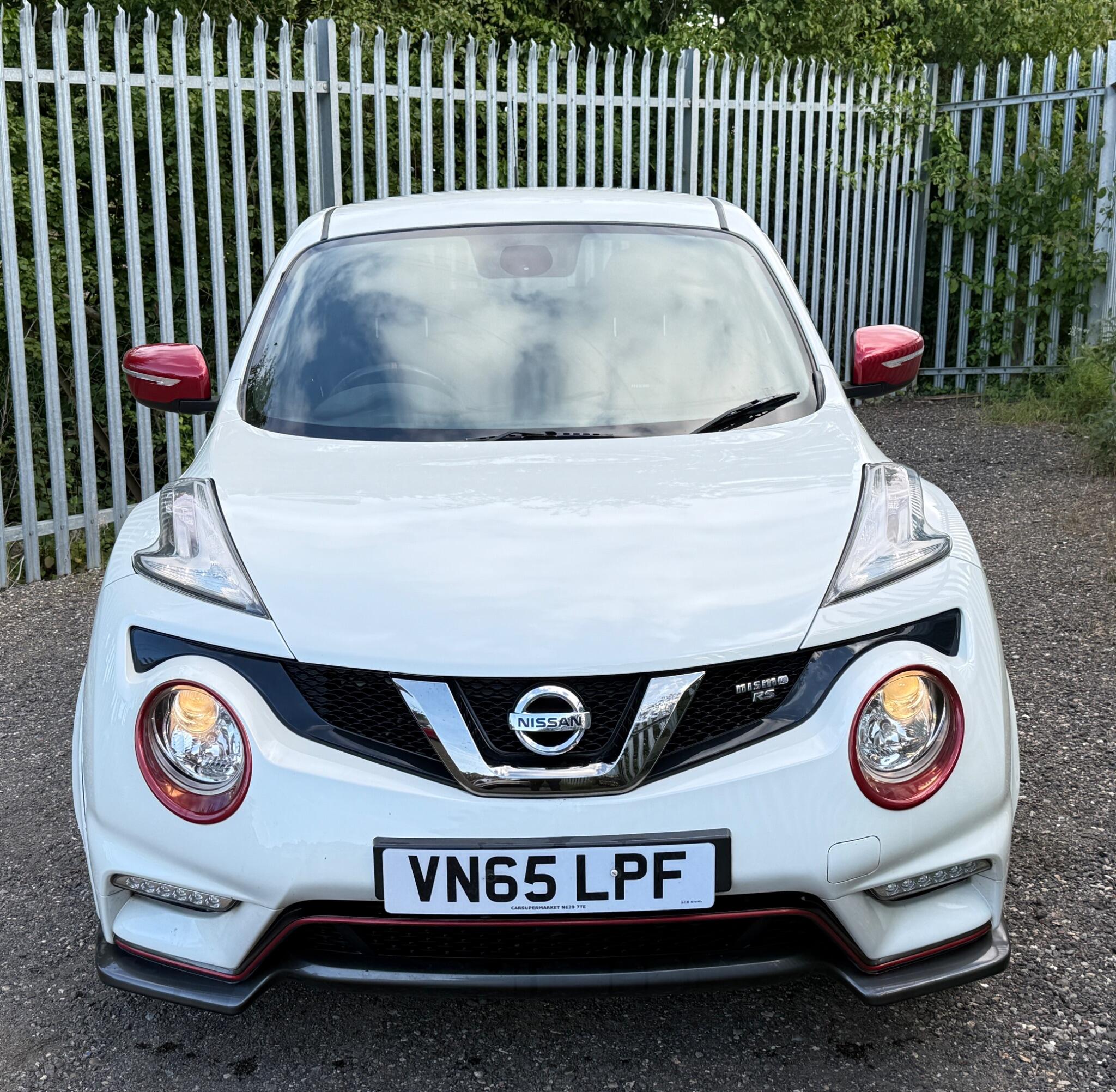 2015 Nissan Juke image 2