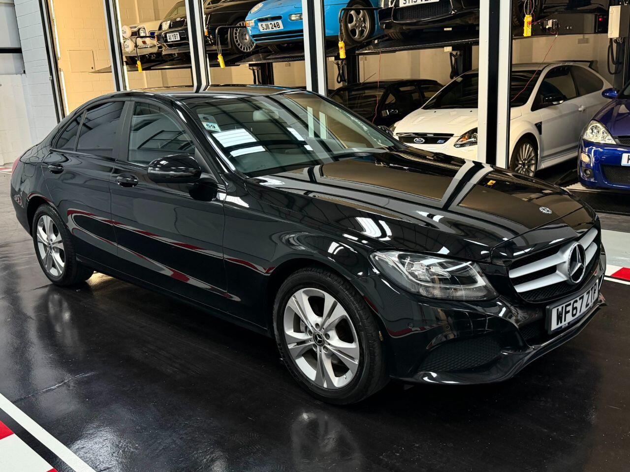 Mercedes-Benz C-Class view 13