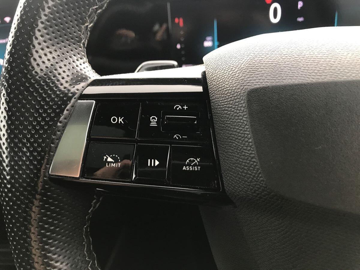 Vauxhall Astra view 24