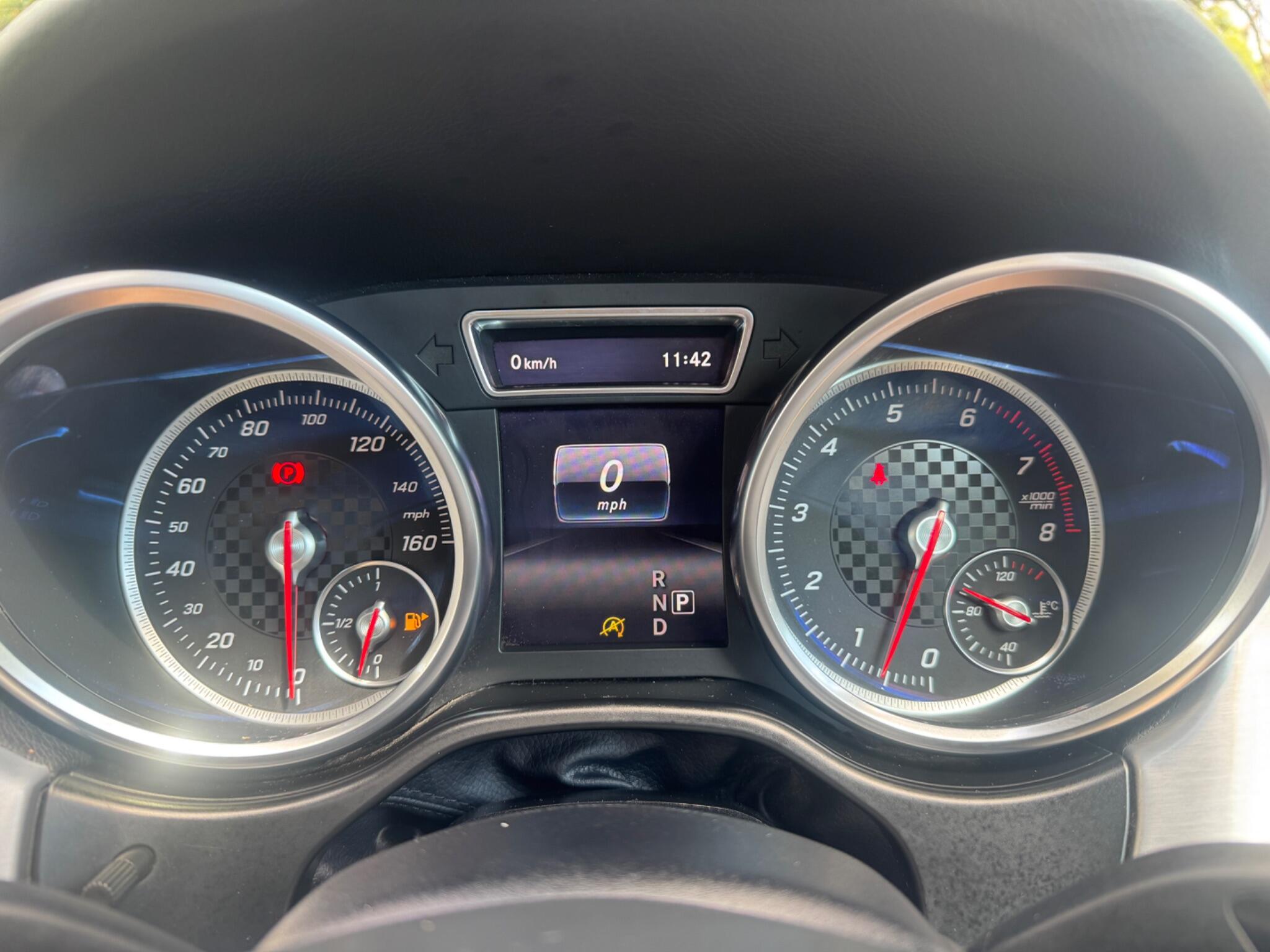 Mercedes-Benz Gle view 62