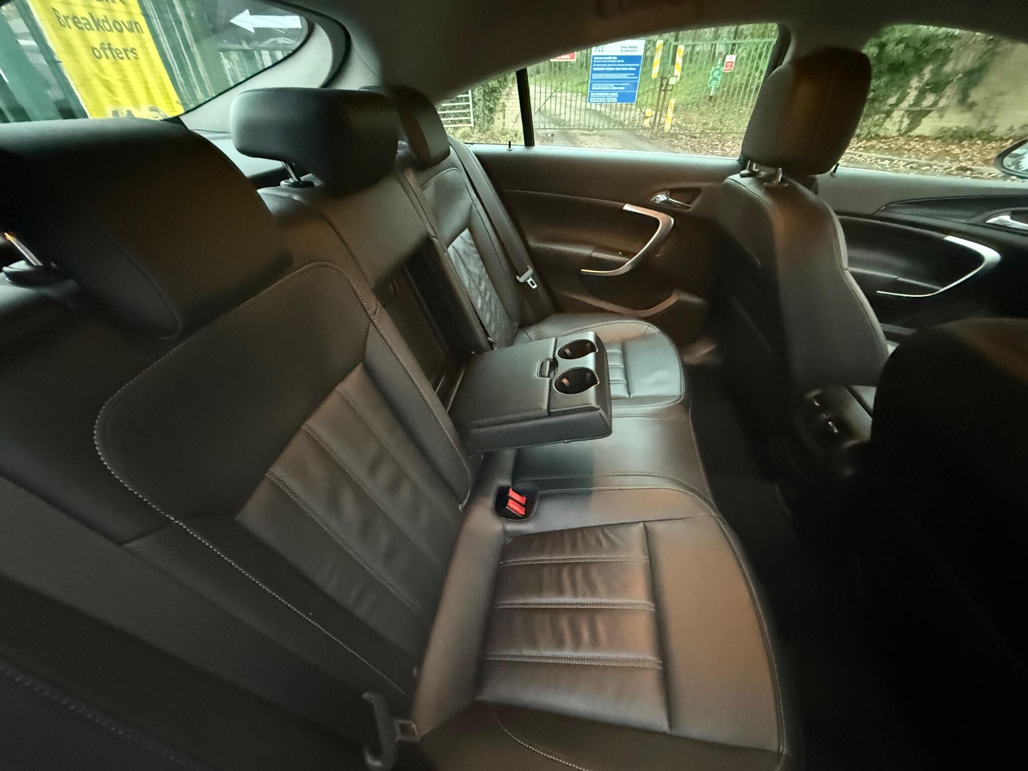 2013 Vauxhall Insignia image 21
