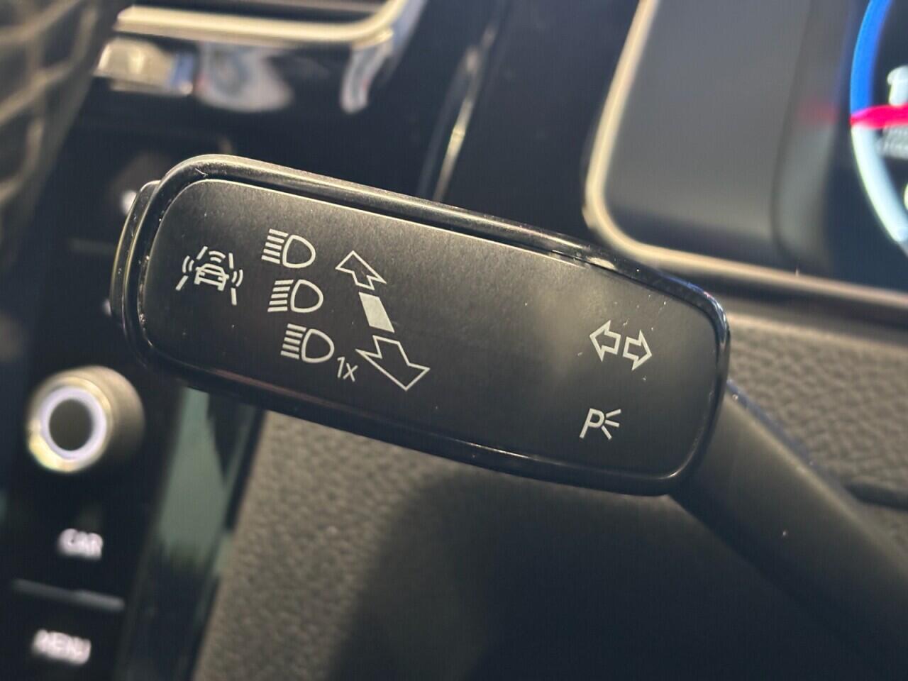 Volkswagen Golf view 36