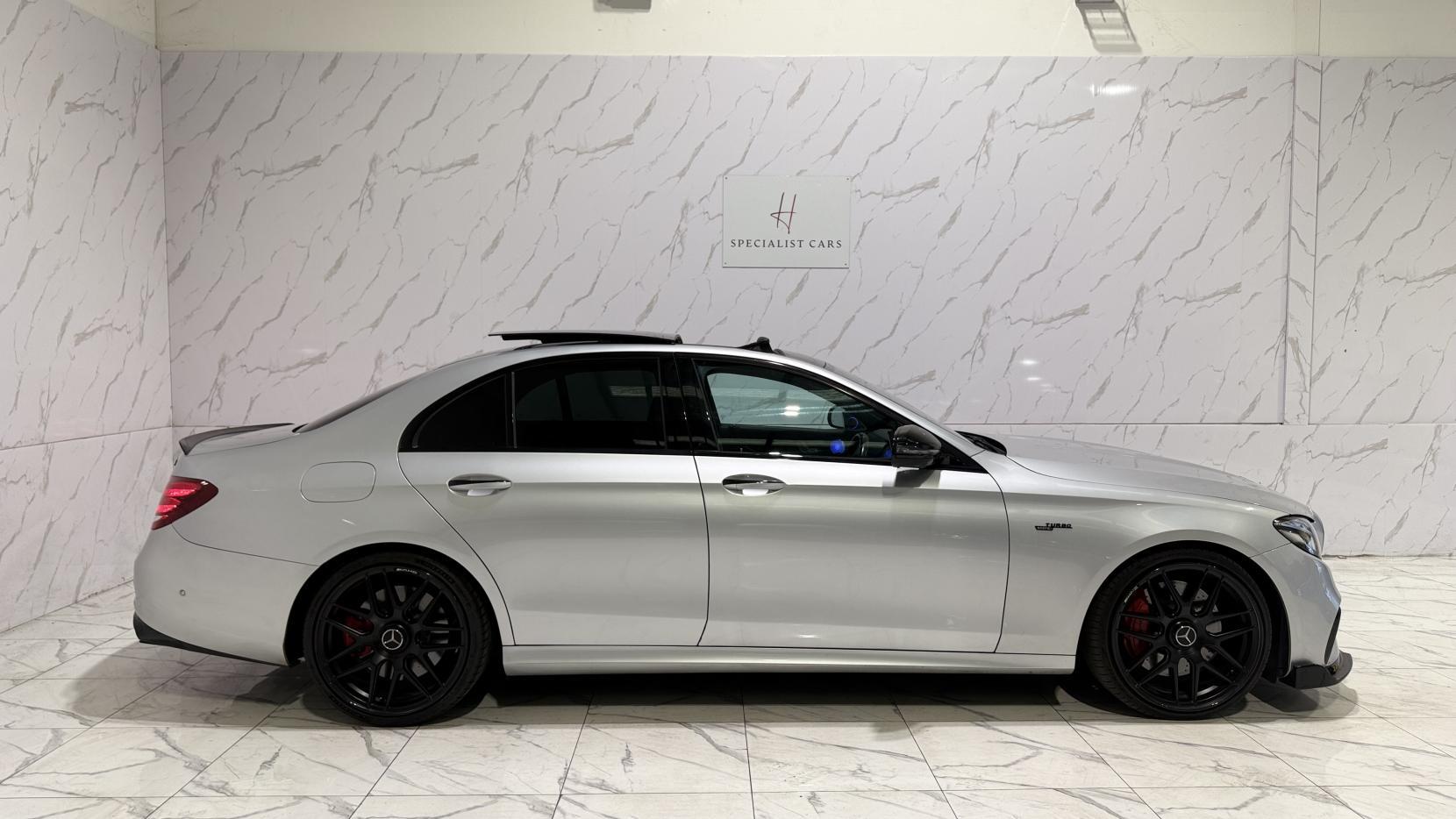 Mercedes-Benz E Class view 5