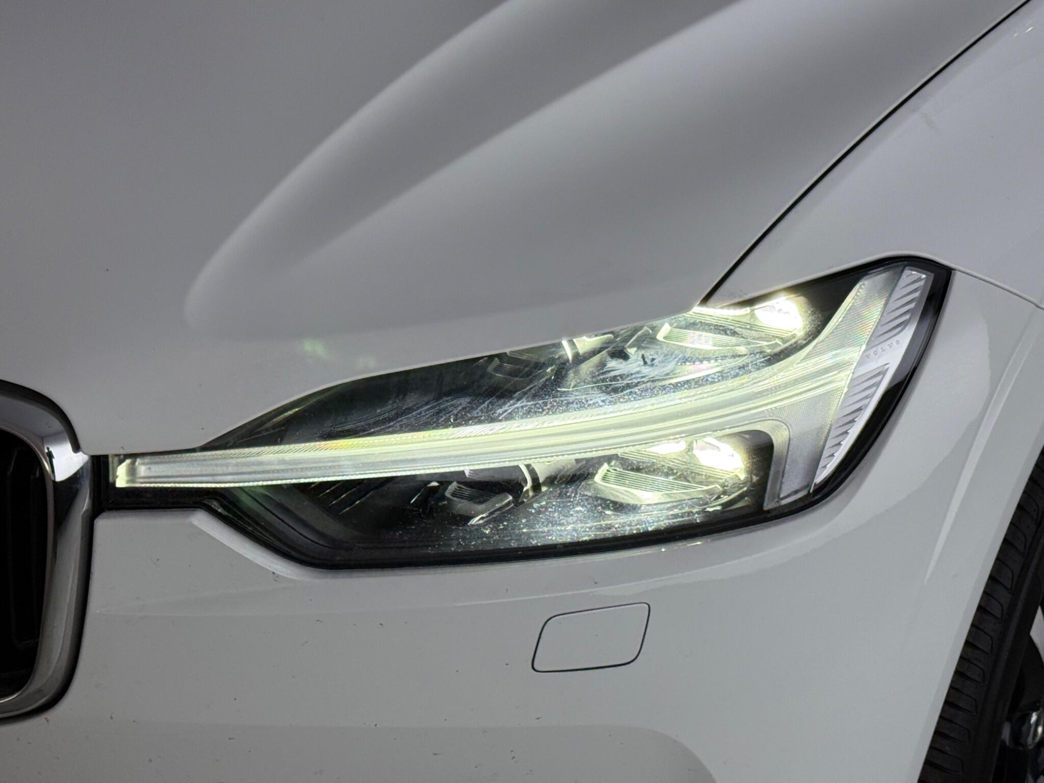 Volvo XC60 view 13