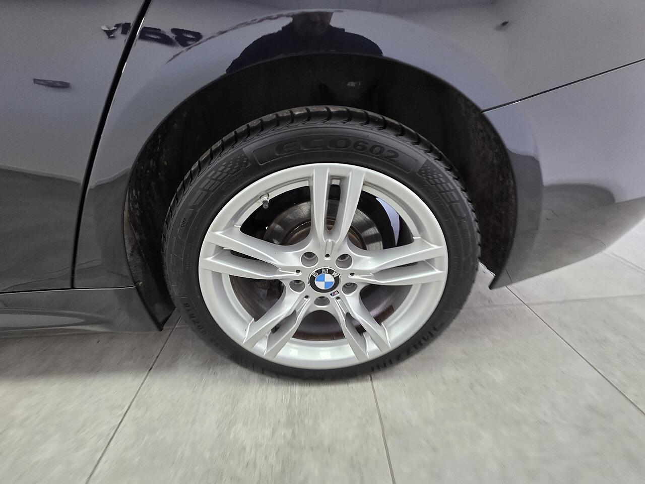 BMW 4 Series view 23