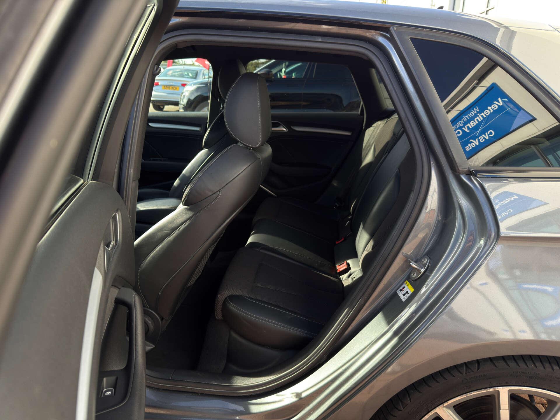 Audi A3 view 35