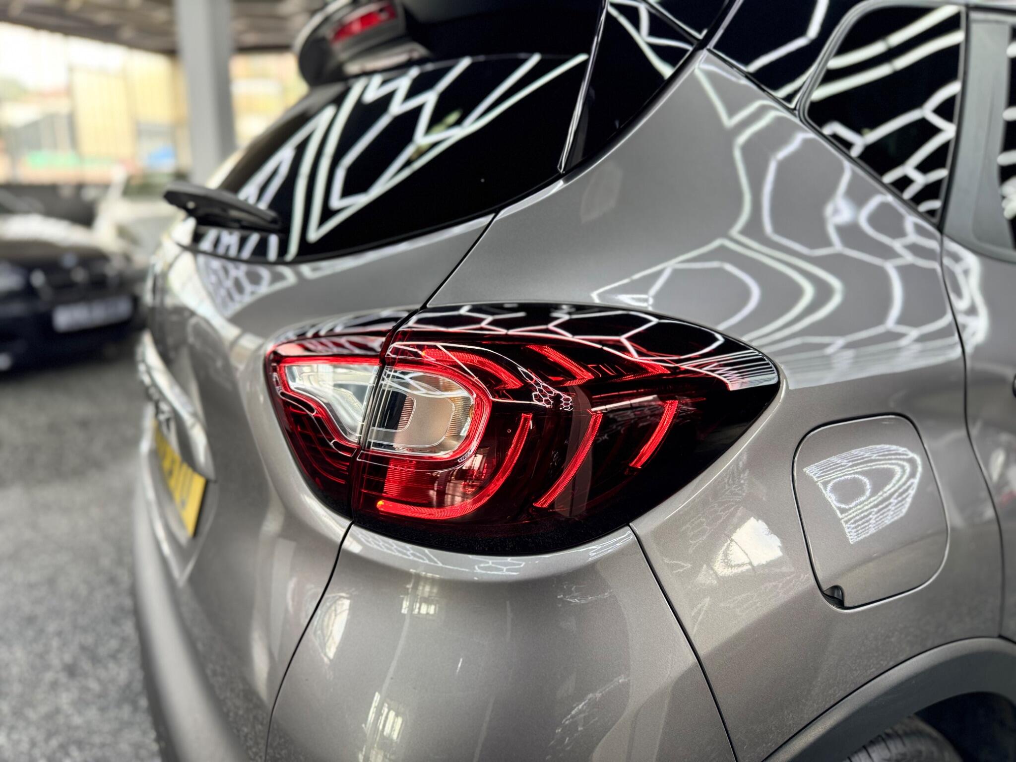 Renault Captur view 24