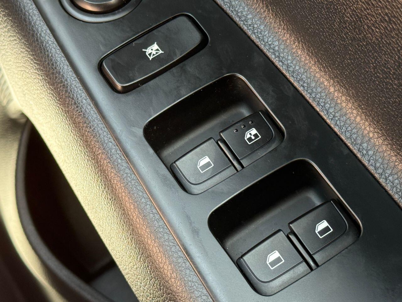 Kia Rio view 37