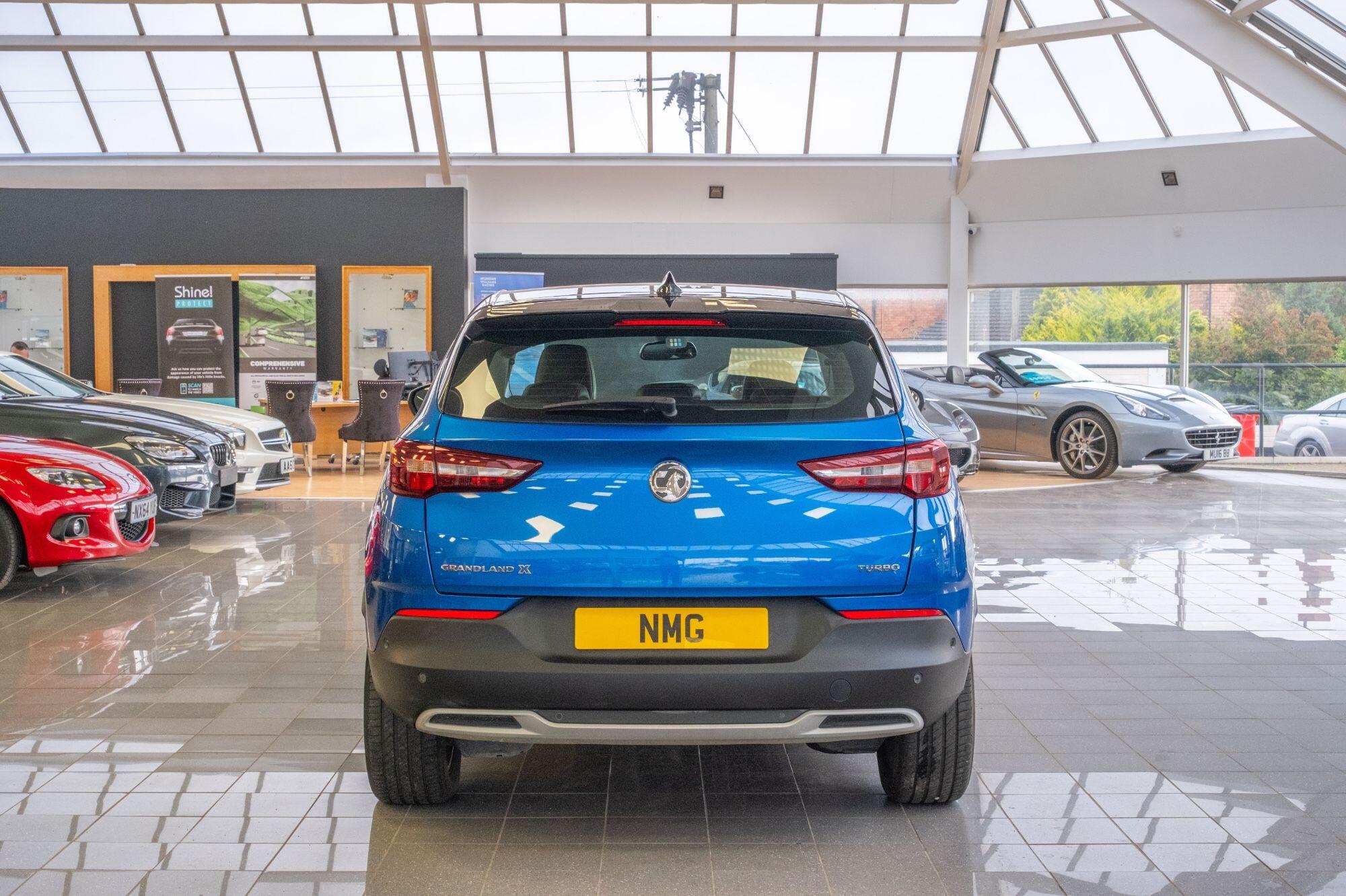 Vauxhall Grandland X view 10