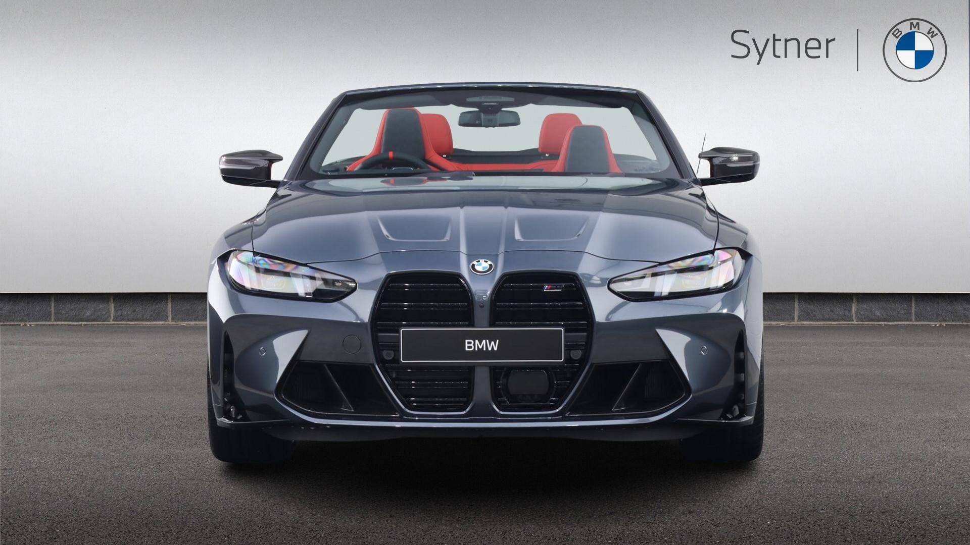 BMW M4 view 19