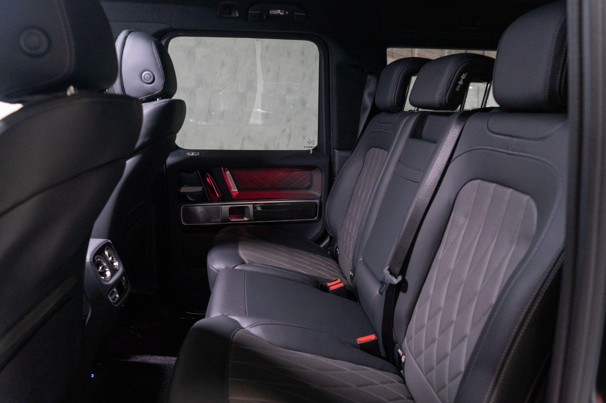 Mercedes-Benz G-Class view 16