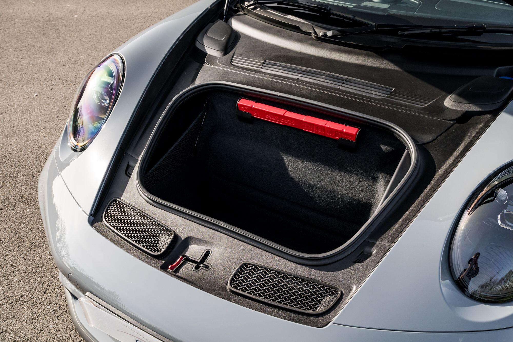 Porsche 911 view 53