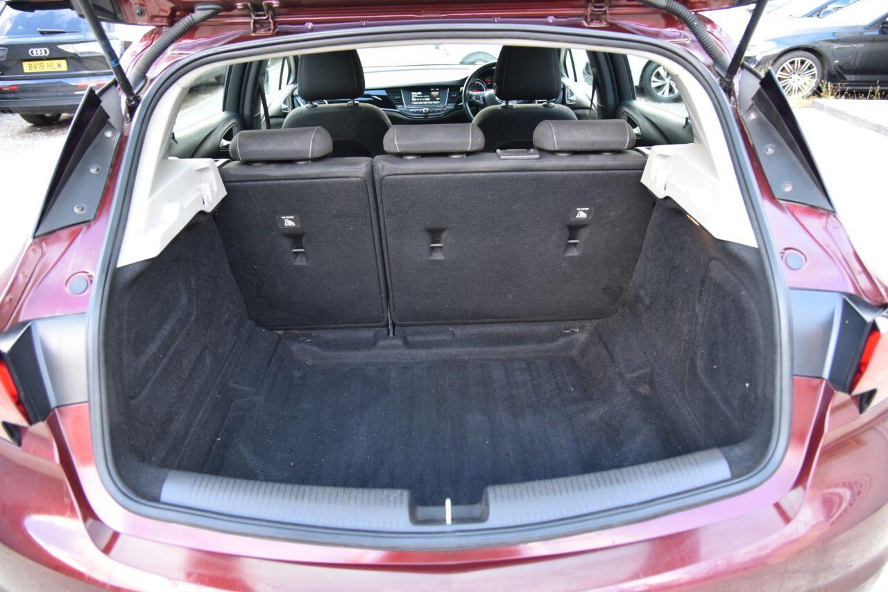 Vauxhall Astra view 44