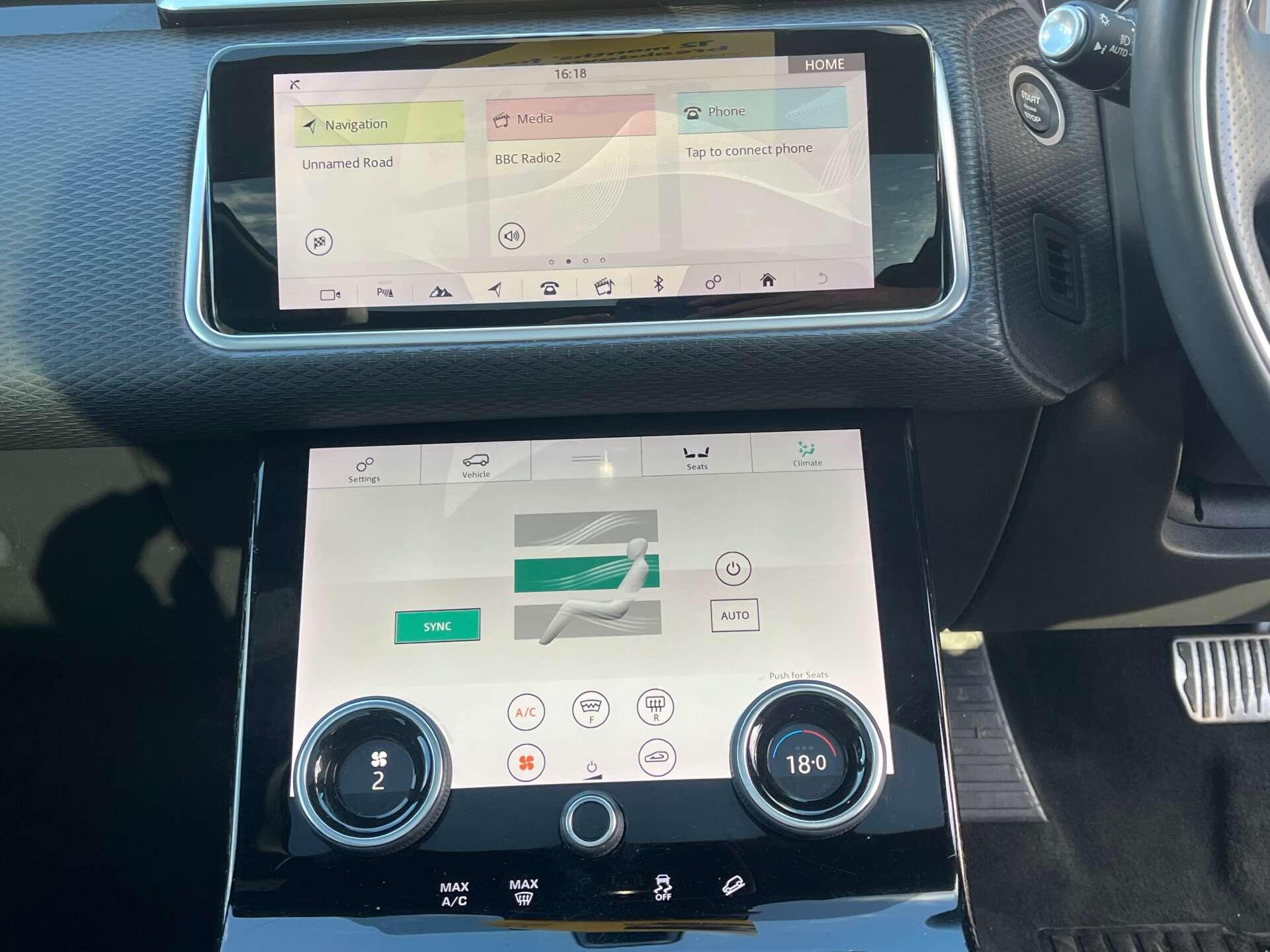 Land Rover Range Rover Velar view 46