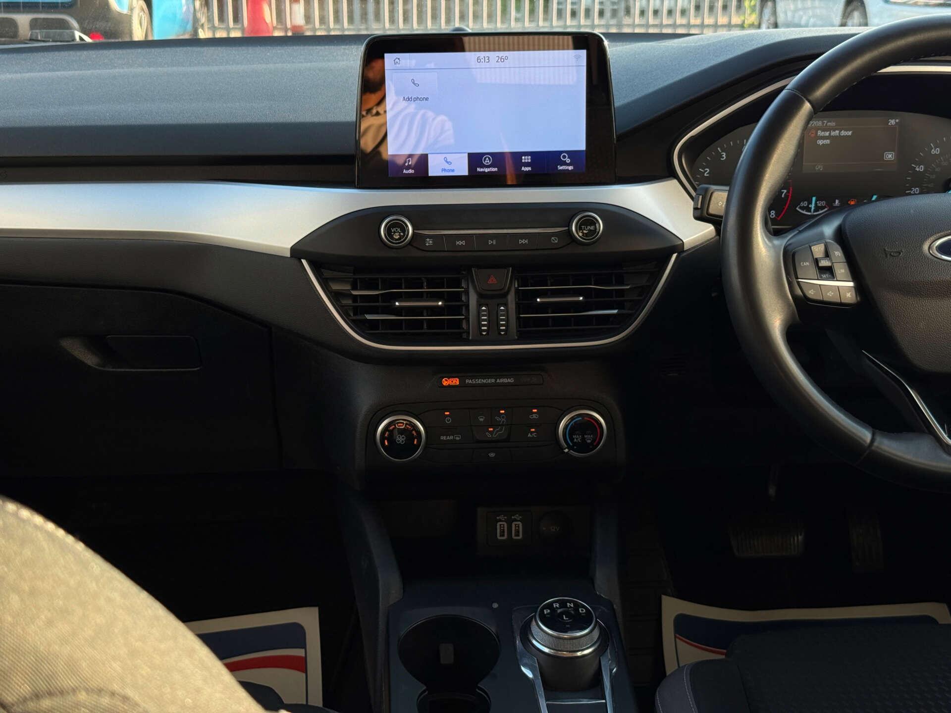 Ford Focus view 39