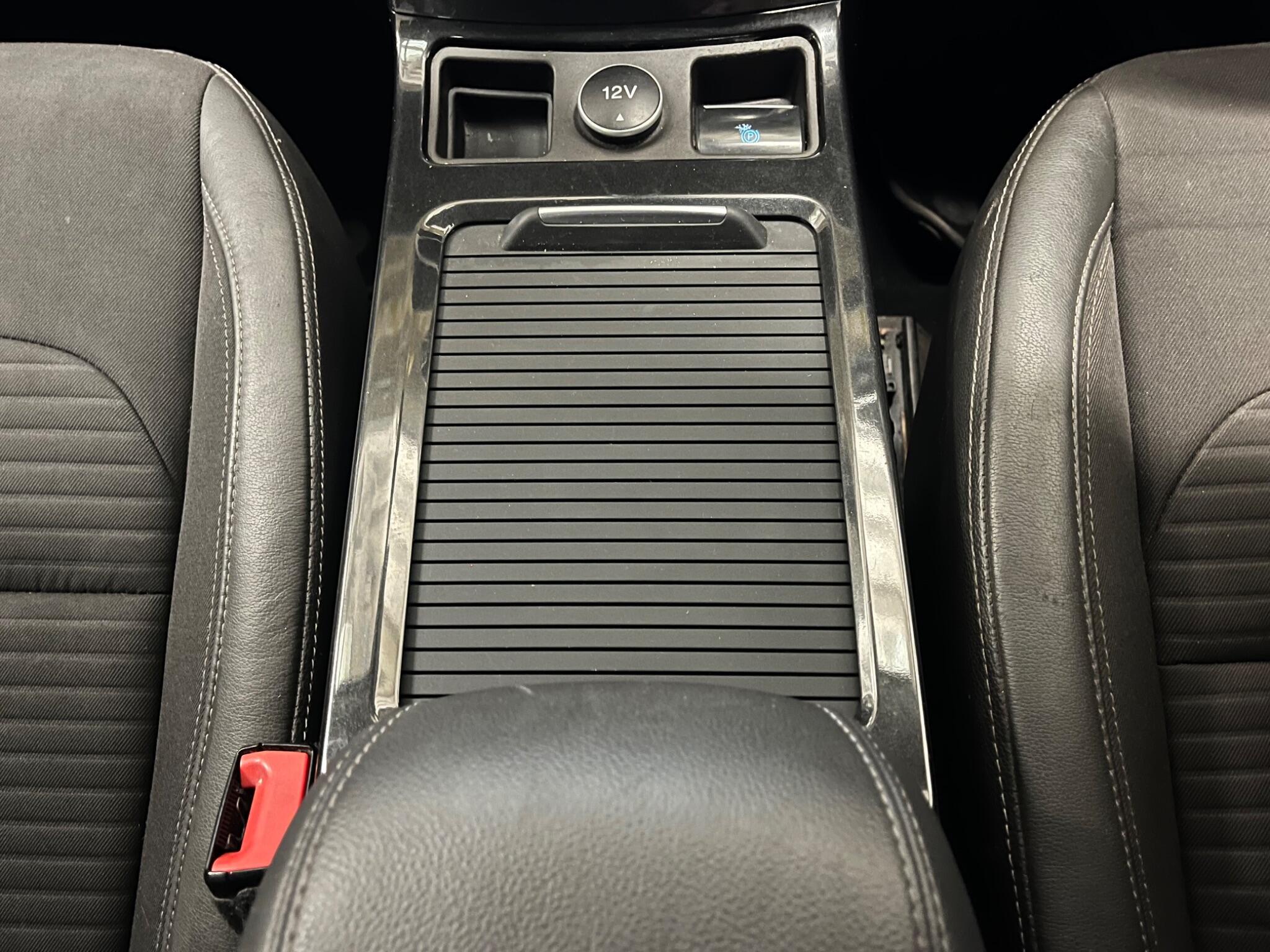 2018 Ford Kuga image 35