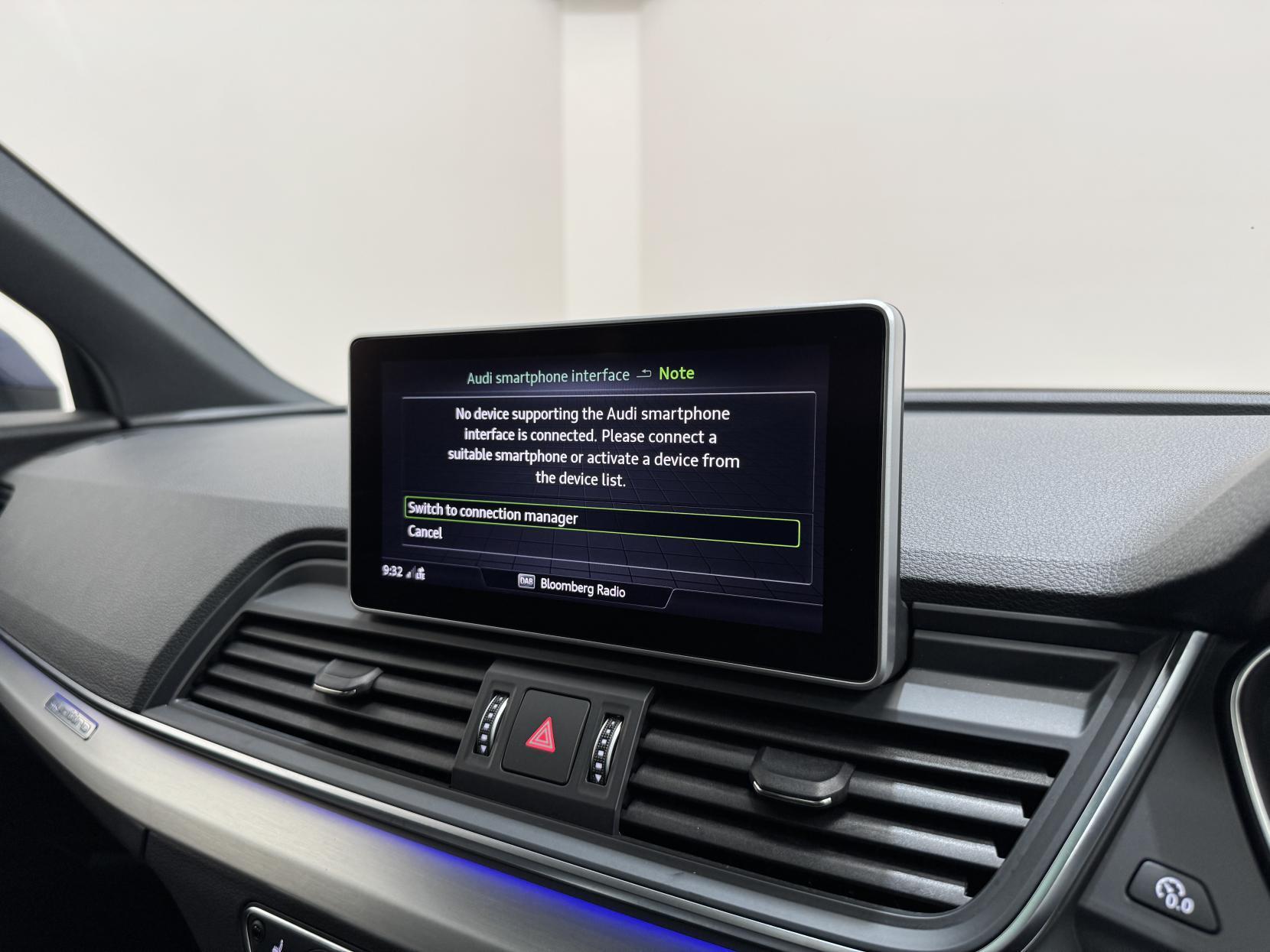 Audi Q5 view 28