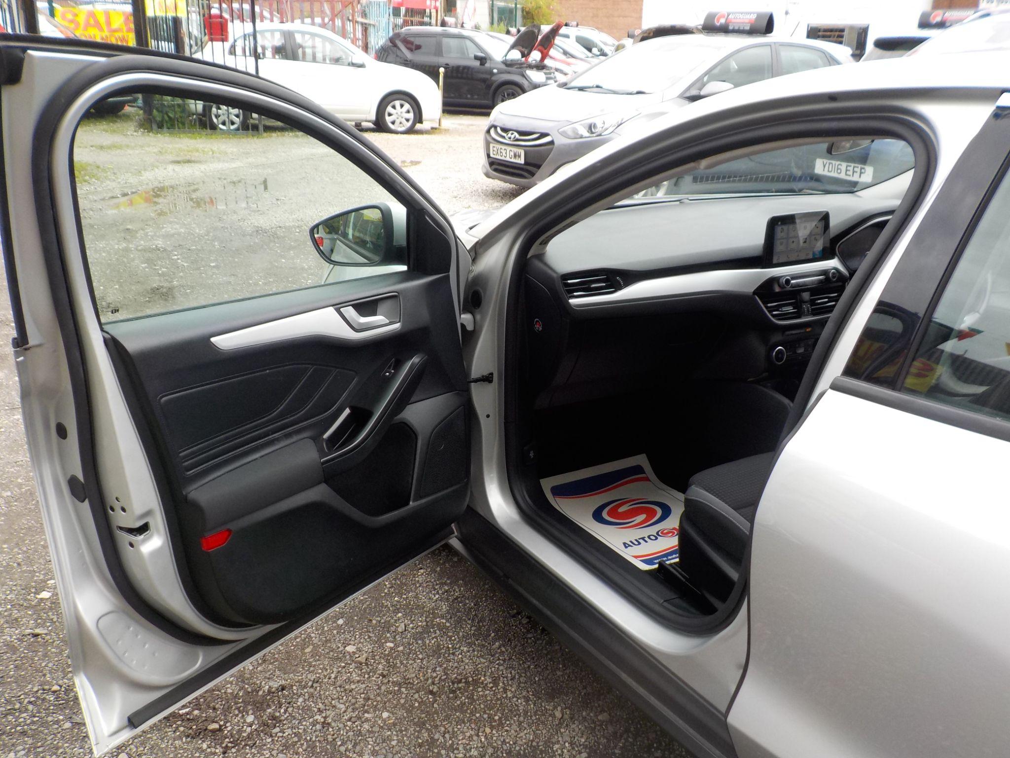 Ford Focus 1.5 EcoBlue Zetec Euro 6 (s/s) 5dr