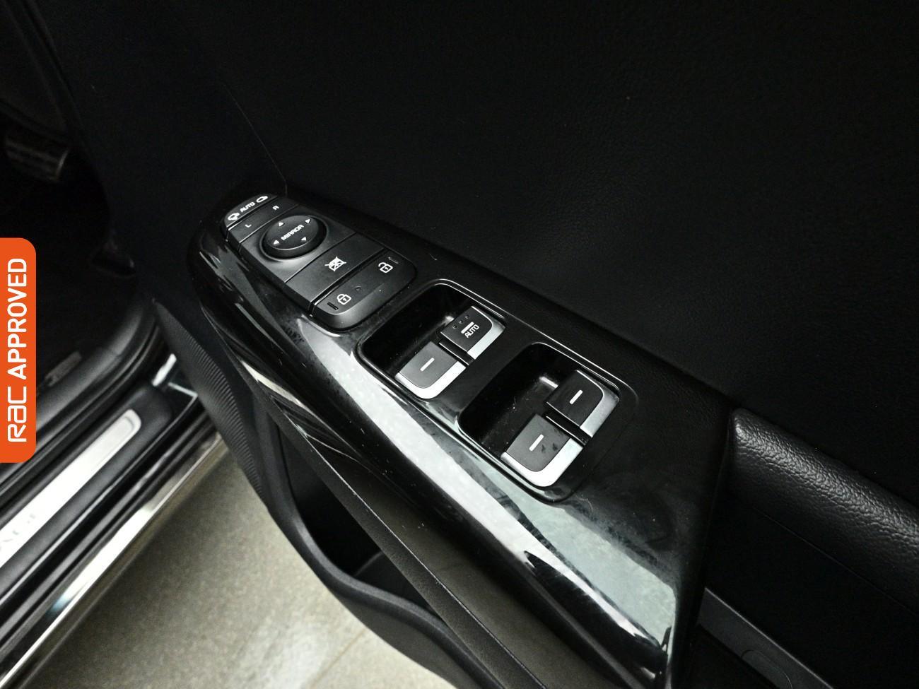 Kia Sportage view 26