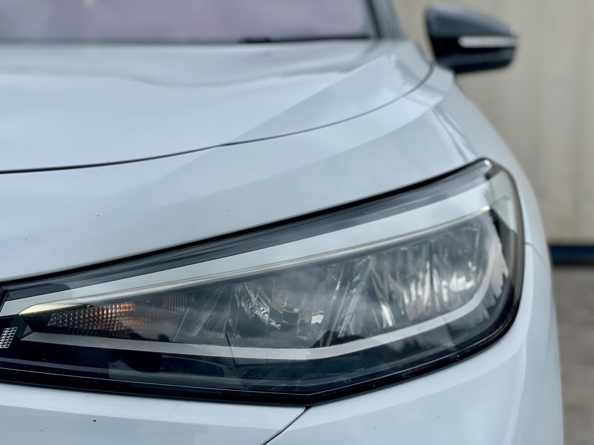 Volkswagen Id.4 view 27