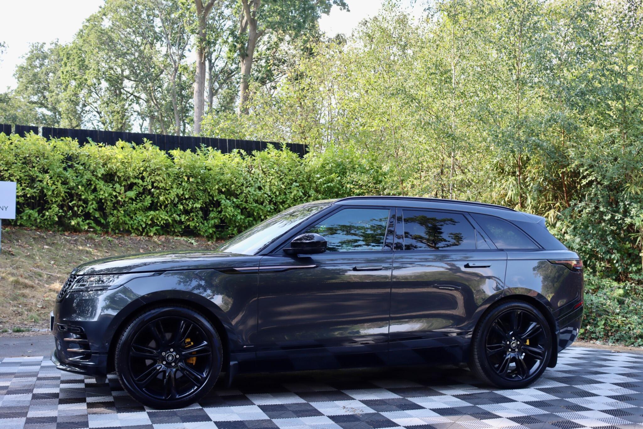 Land Rover Range Rover Velar view 23