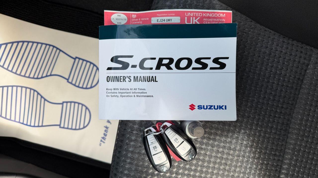 Suzuki S-Cross view 42