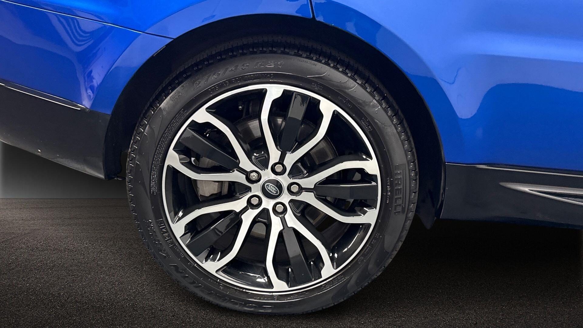 Land Rover Range Rover Sport view 8